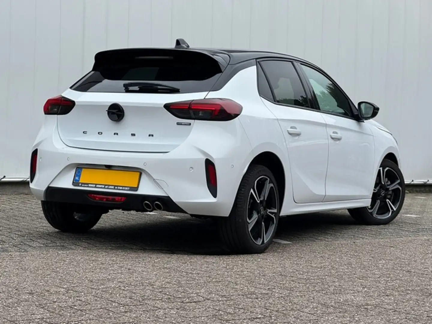 Opel Corsa 1.2 Turbo 136PK Hybrid GS Automaat Blanc - 2