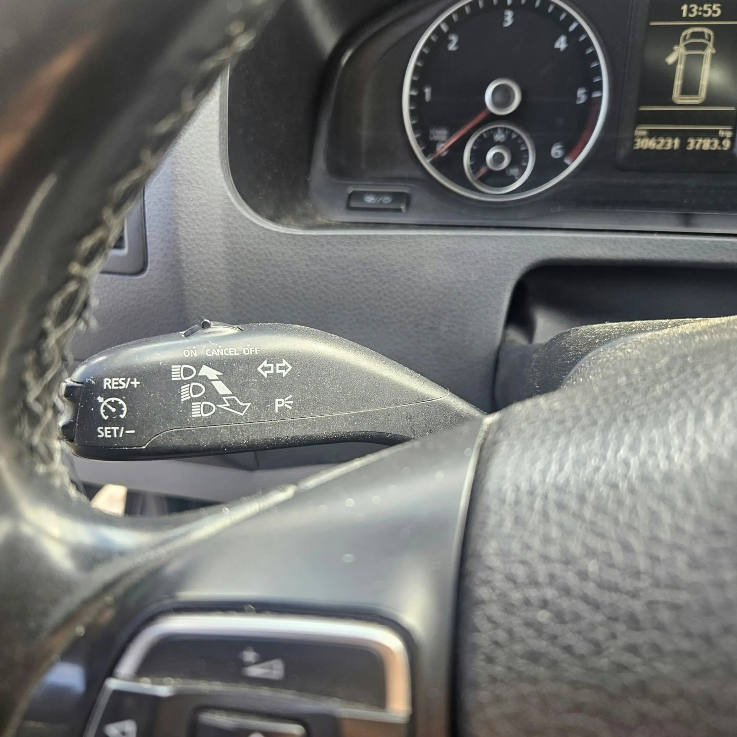 Volkswagen Transporter 2.0 TDI L2H1 DC Comfortline — photo 14