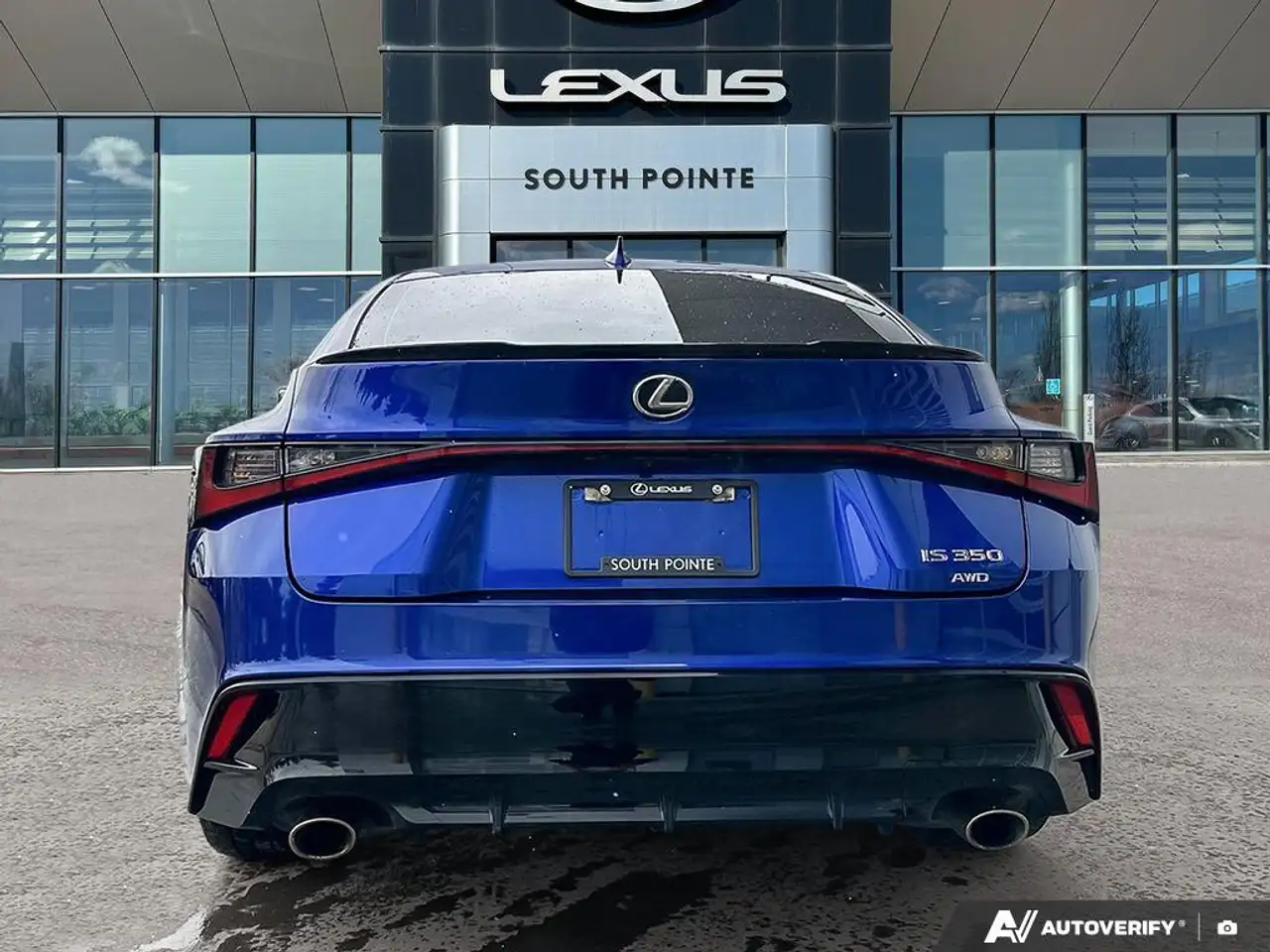 Lexus IS снимка Lexus IS