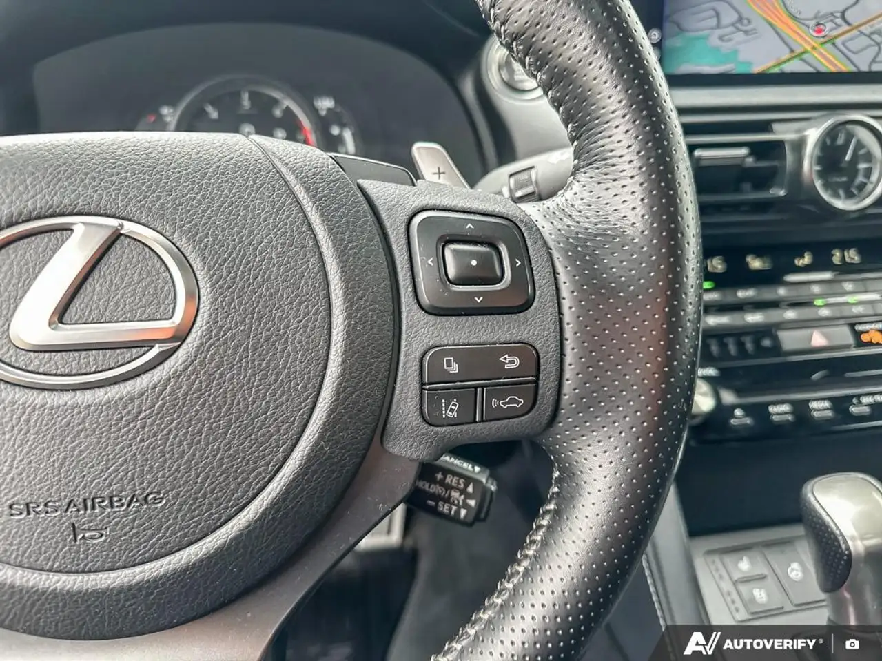 Lexus IS снимка Lexus IS