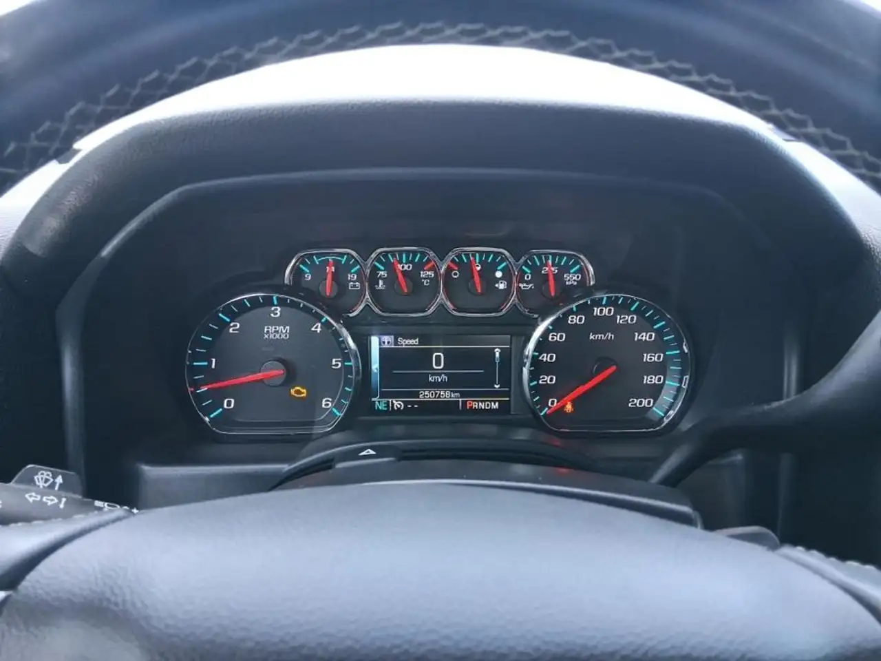 Chevrolet Silverado 1500 photo Chevrolet Silverado 1500