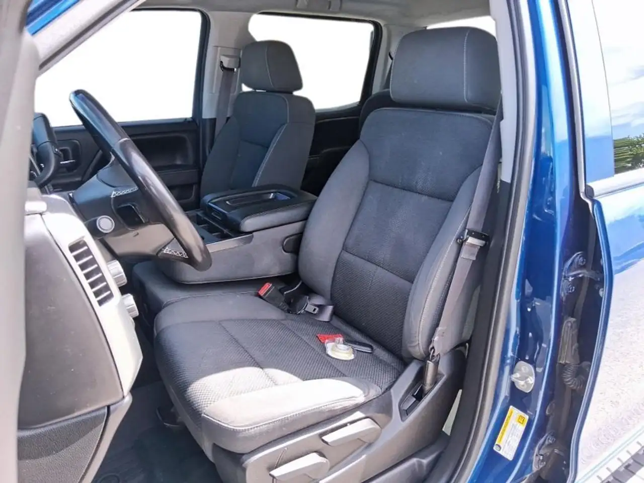 Chevrolet Silverado 1500 photo Chevrolet Silverado 1500