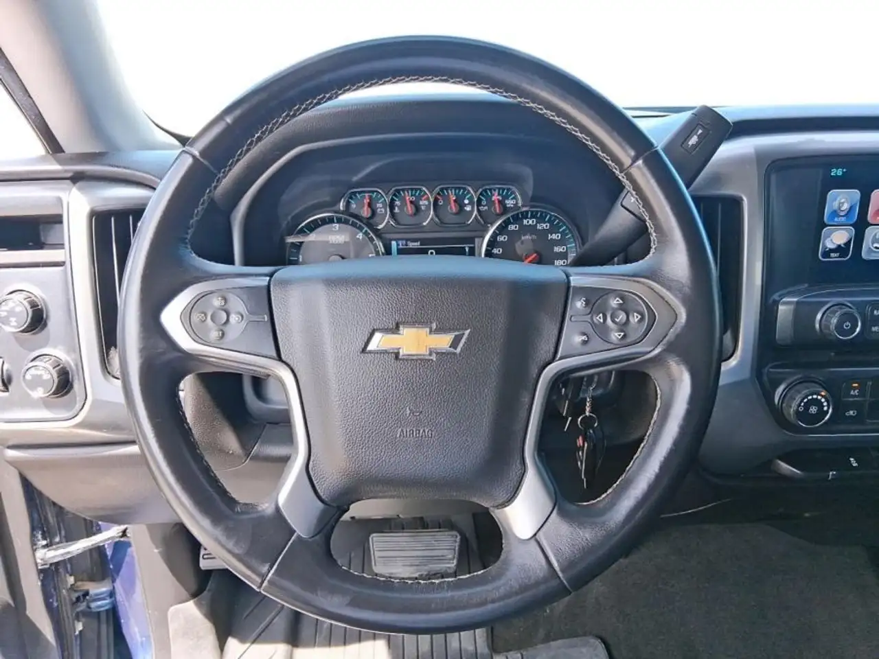 Chevrolet Silverado 1500 photo Chevrolet Silverado 1500