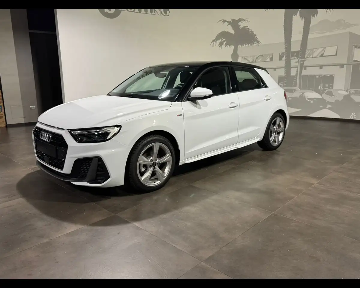Audi A1 2ª serie SPB 30 TFSI S tronic S line edition
