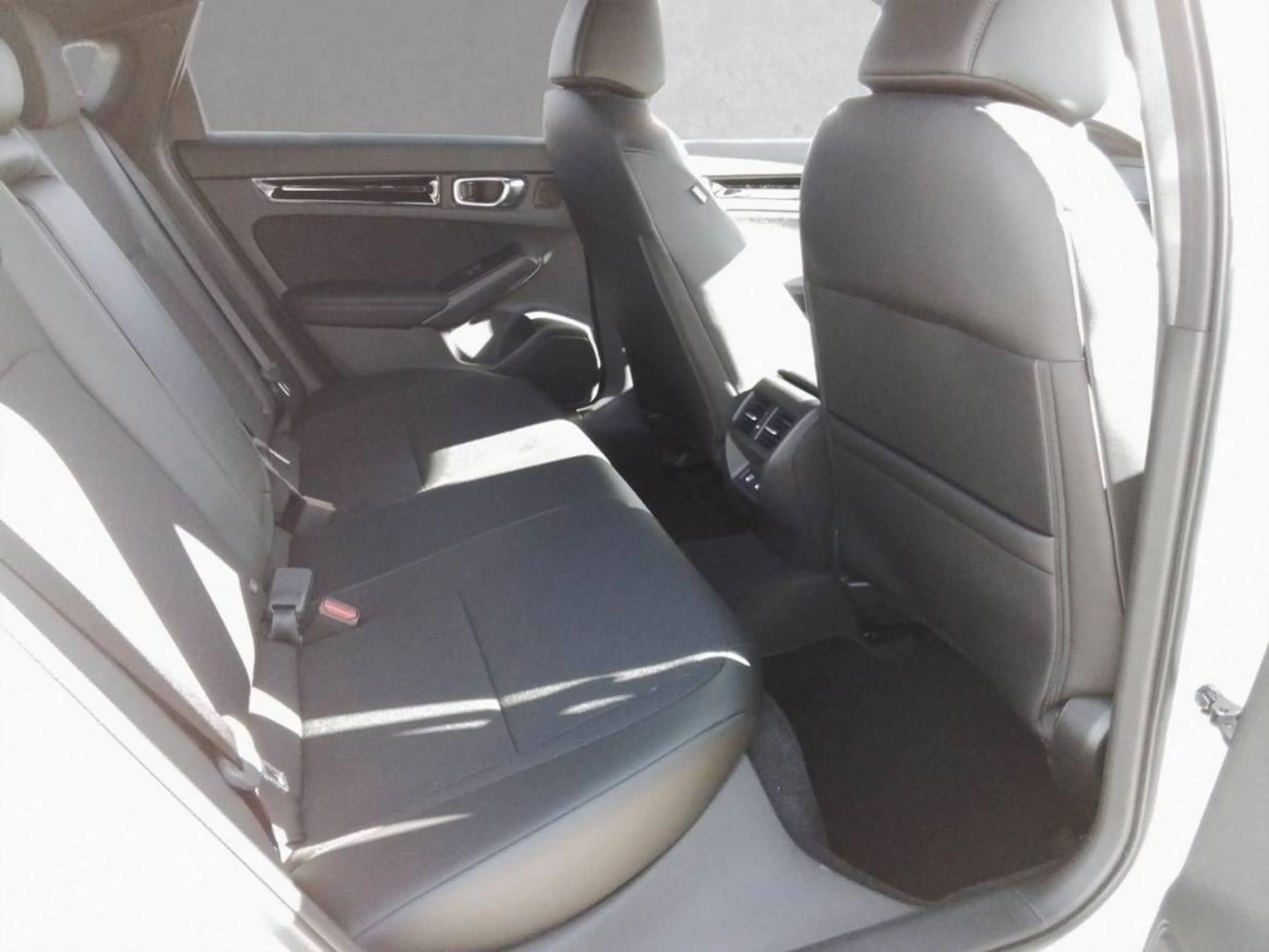 Honda Civic Hybrid 2.0 Sport MY 2027 S+ Shift — photo 5