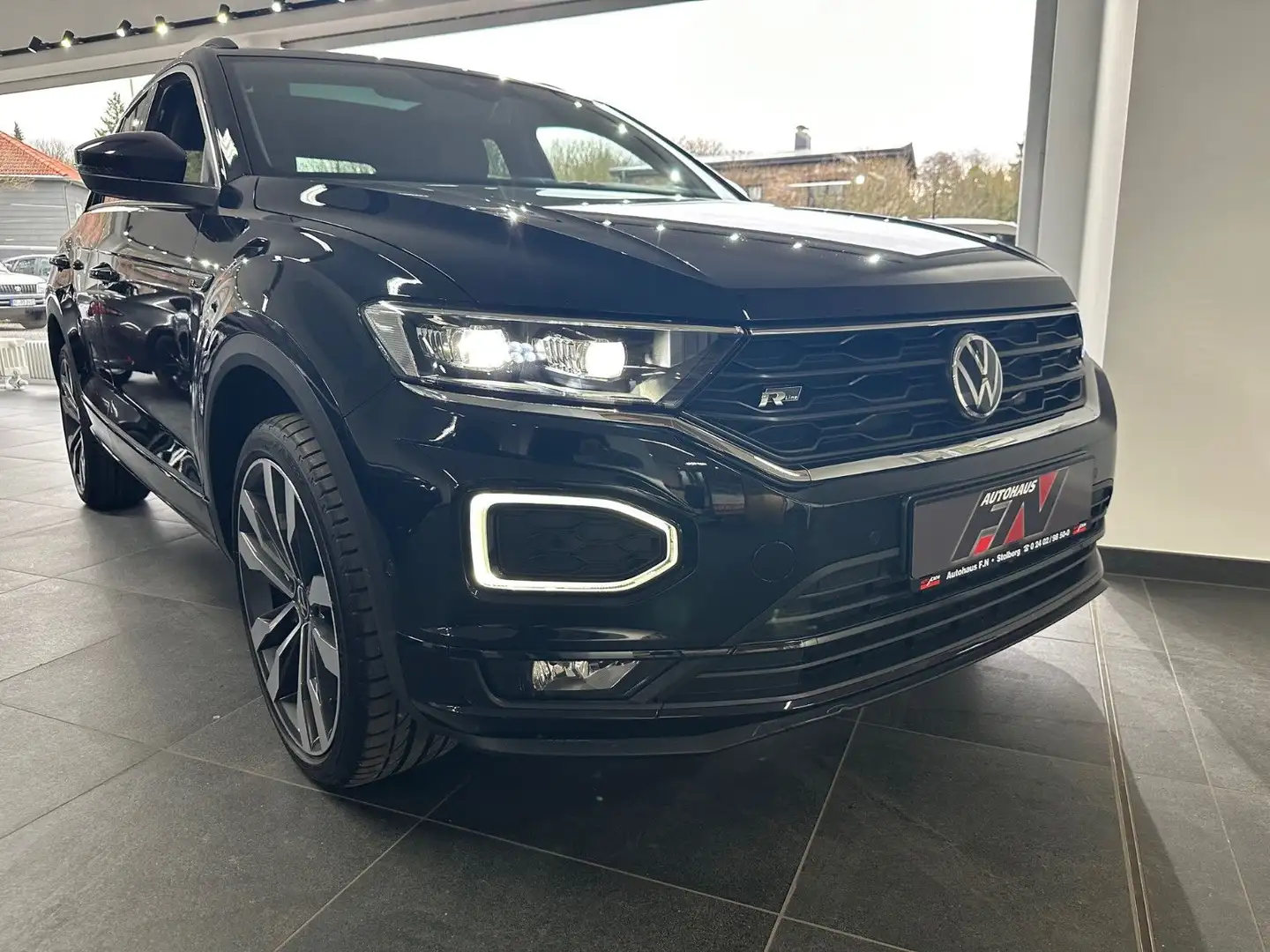 Volkswagen T-Roc Sport 4Motion /R-line/ACC/AHK/TW/ CarPlay Nero - 2