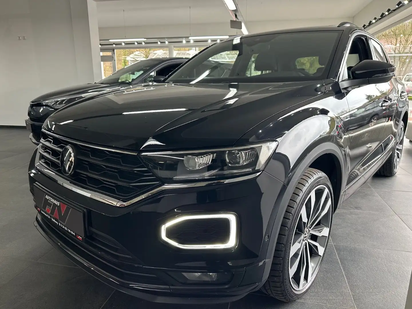 Volkswagen T-Roc Sport 4Motion /R-line/ACC/AHK/TW/ CarPlay Nero - 1