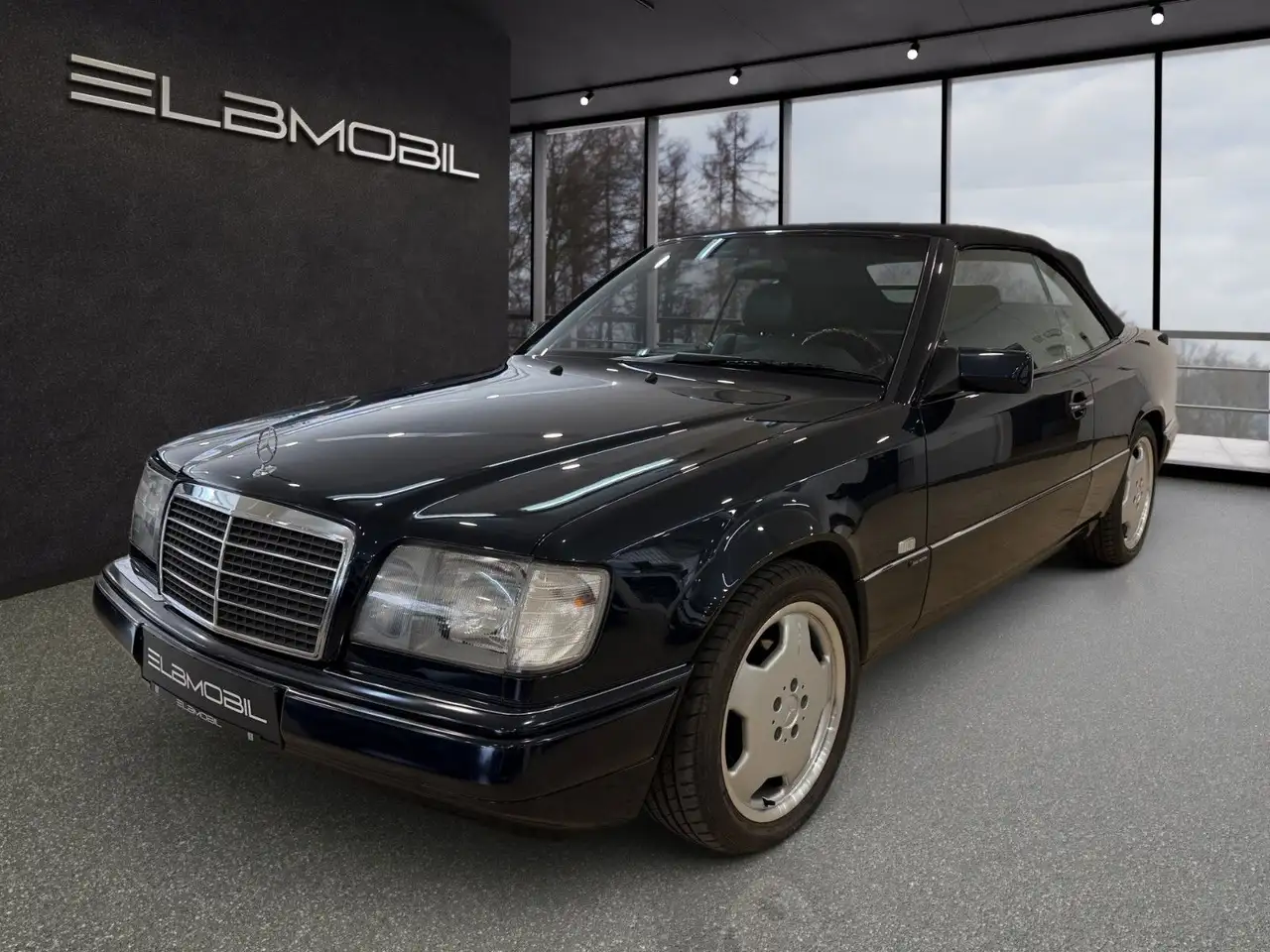 Mercedes-Benz E 220 FINAL EDITION Sitzh.*Sportfahrwerk* 17"AMG, foto 2