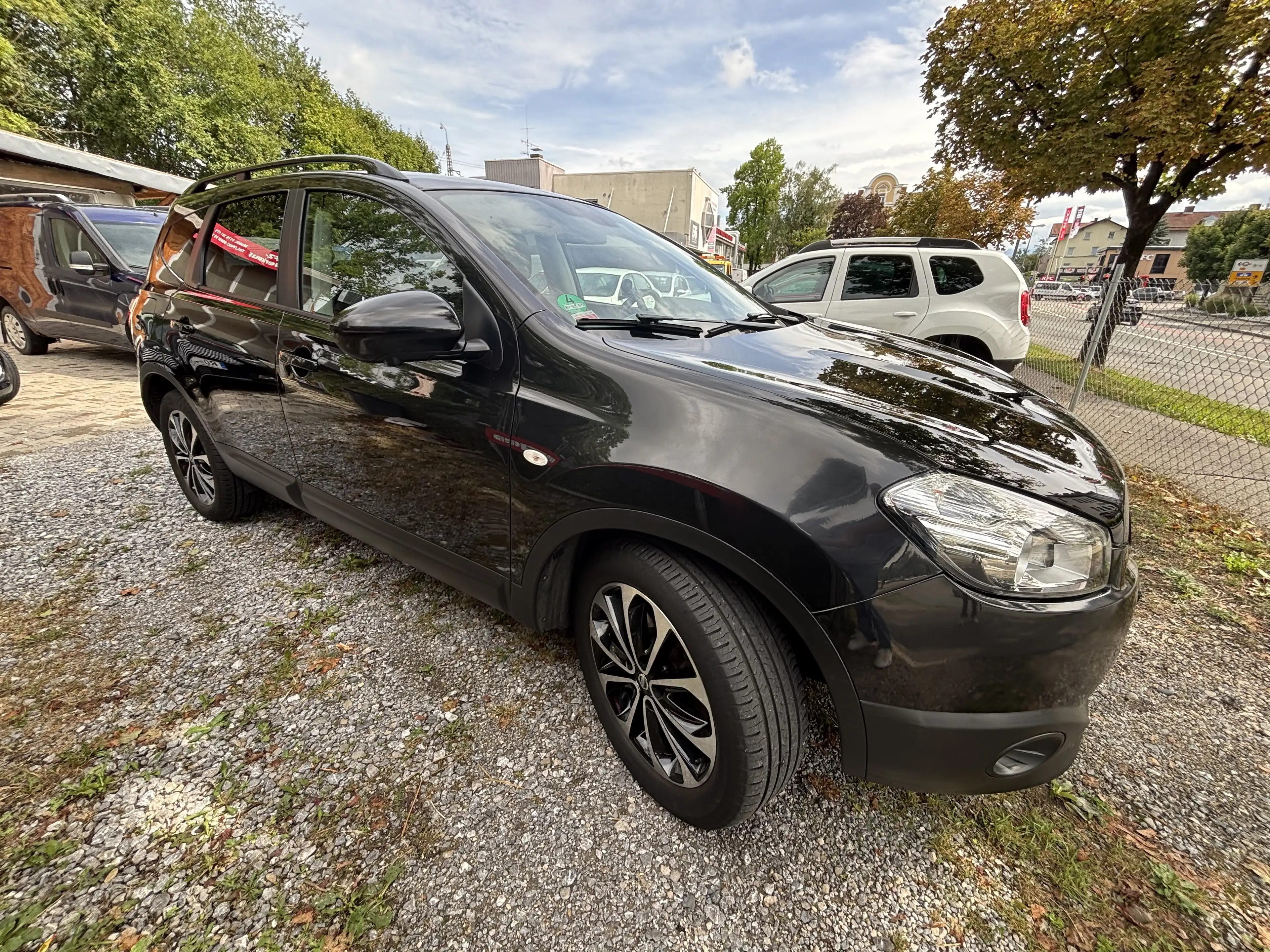 Nissan Qashqai+2 360 4X4 — photo 6