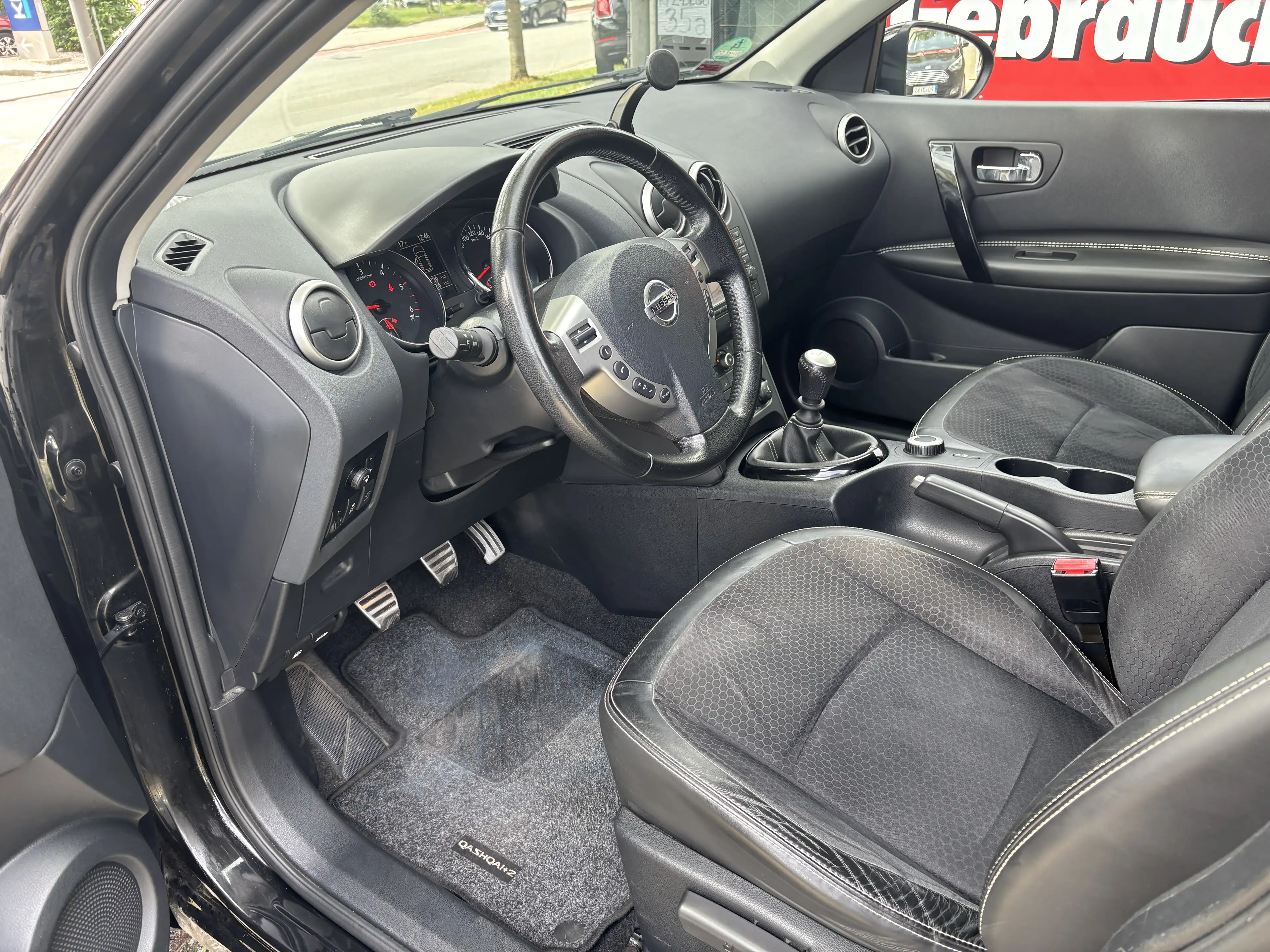 Nissan Qashqai+2 360 4X4 — photo 7