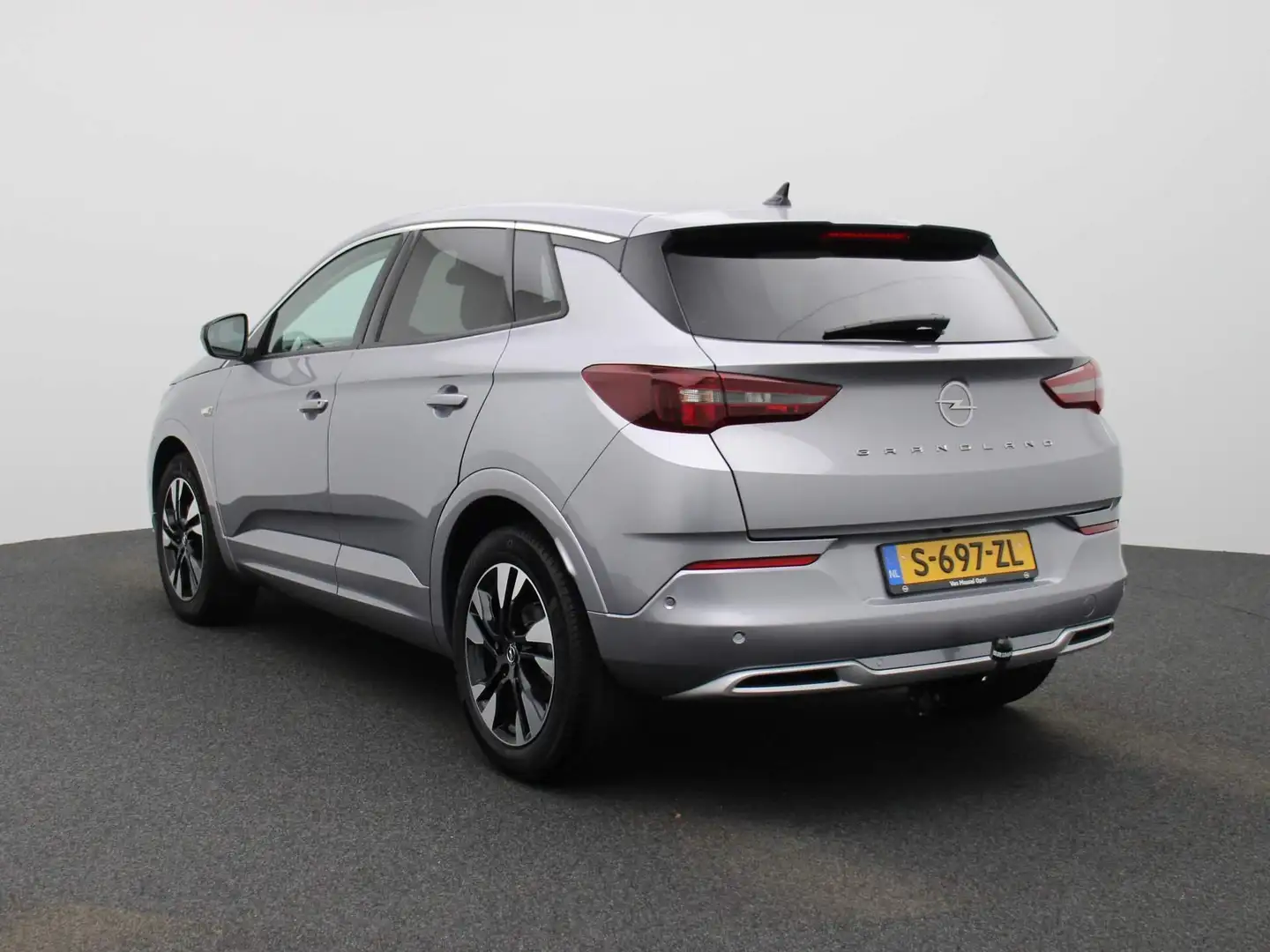 Opel Grandland 1.2 Turbo Business Elegance | 130pk | Hoge Instap! Grijs - 2
