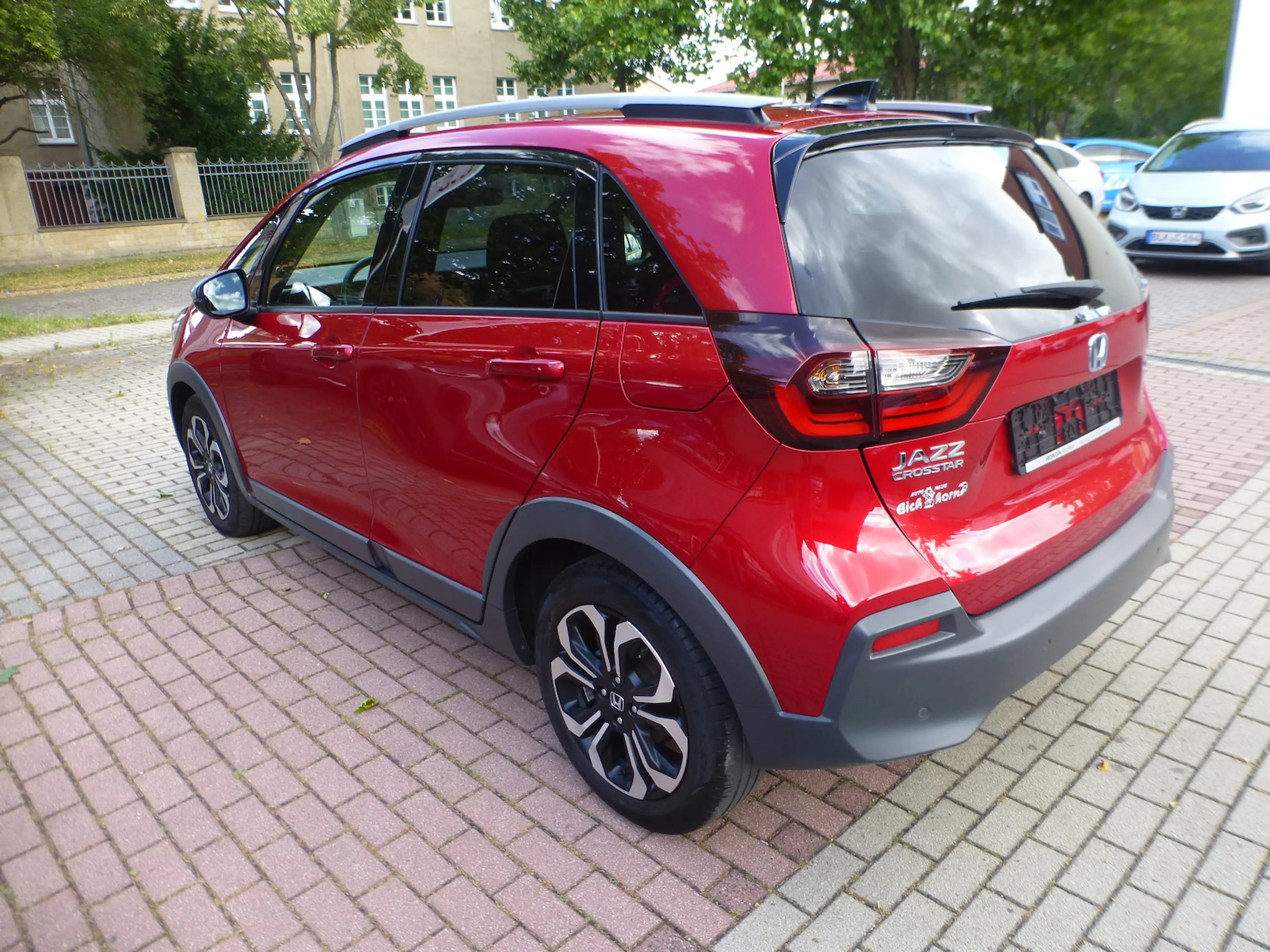 Honda Jazz 1,5 i-MMD Hybrid Crosstar Executive — photo 2
