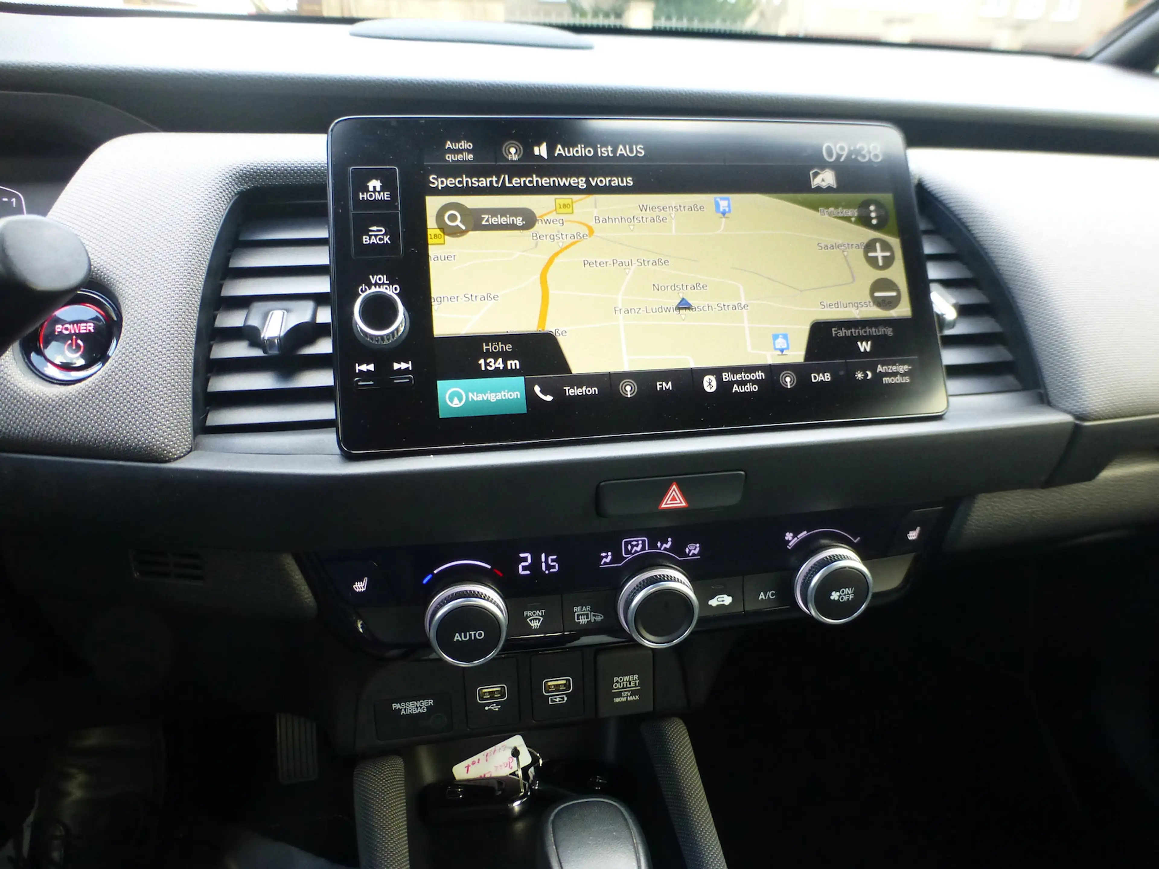 Honda Jazz 1,5 i-MMD Hybrid Crosstar Executive — photo 12
