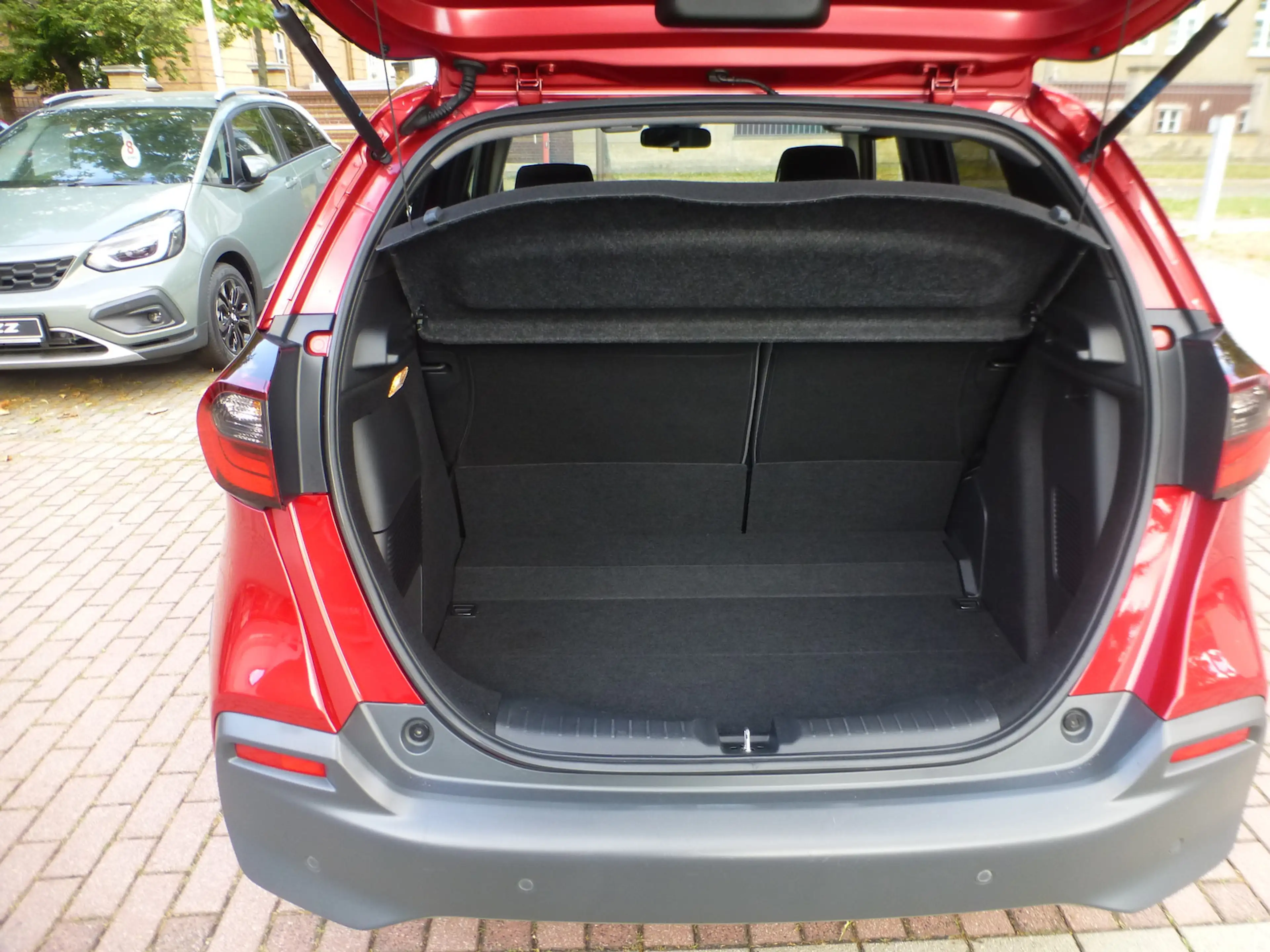 Honda Jazz 1,5 i-MMD Hybrid Crosstar Executive — photo 3