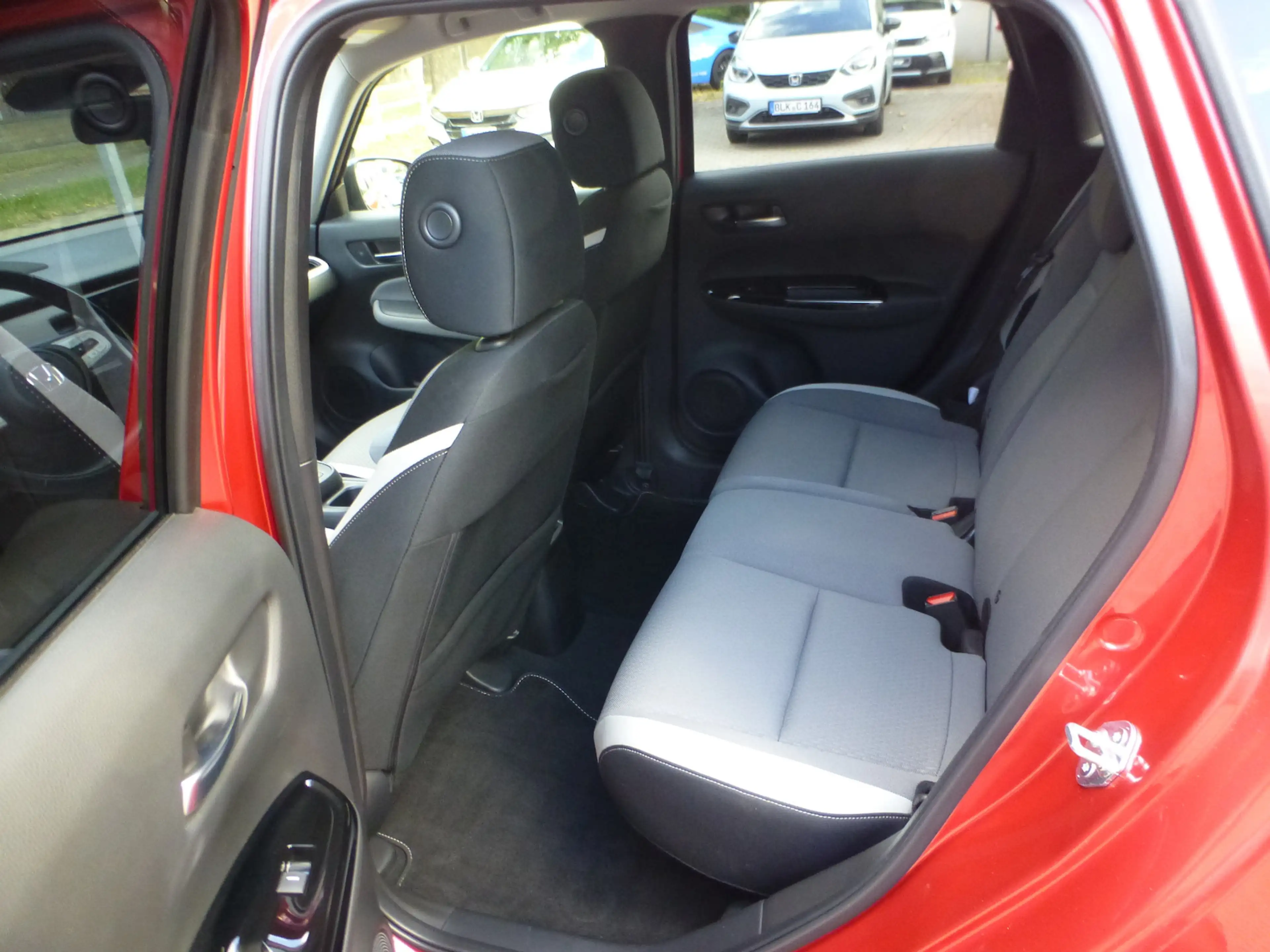 Honda Jazz 1,5 i-MMD Hybrid Crosstar Executive — photo 10