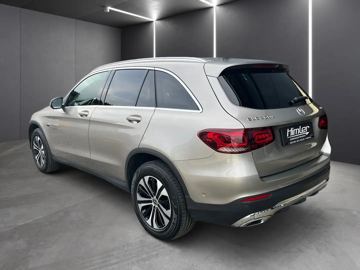 Mercedes-Benz GLC 300 e 4M Silber - 2