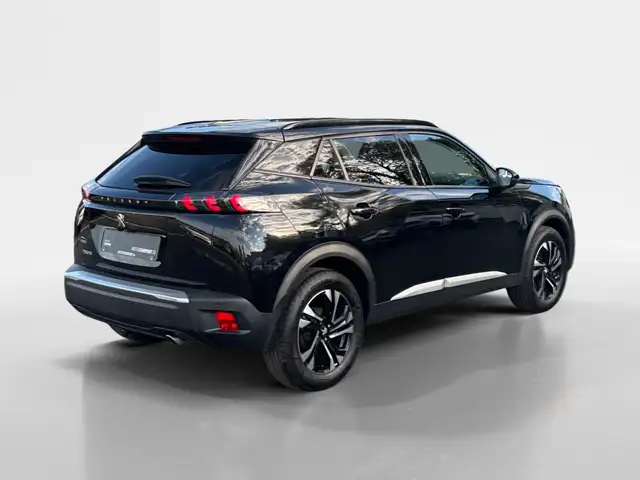 Peugeot 2008 view 5