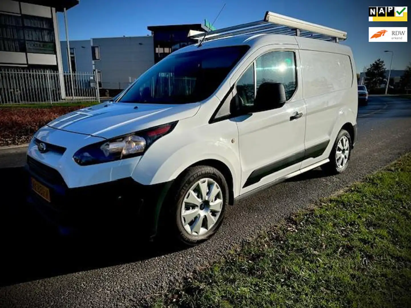 Ford Transit Connect 1.5 TDCI L1 Ambiente, airco, lage km, dealeronderh - 1