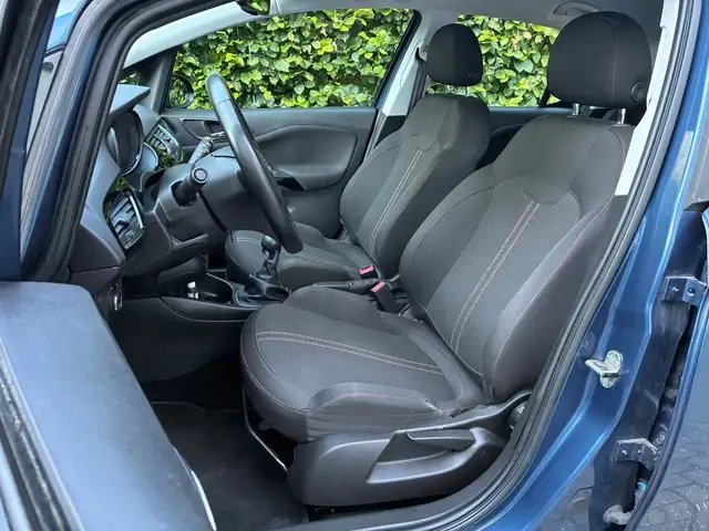 Opel Corsa view 4