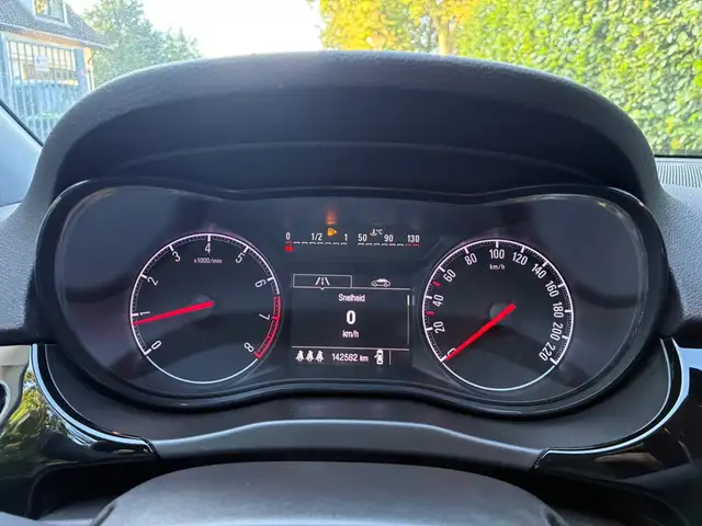 Opel Corsa view 10