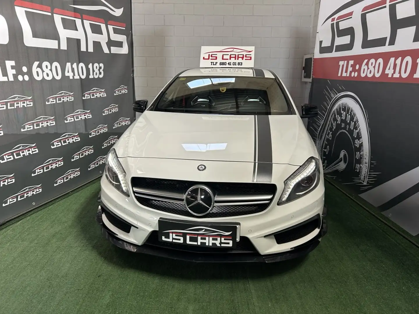 Mercedes-Benz A 45 AMG Edition 1 4Matic 7G-DCT - 2