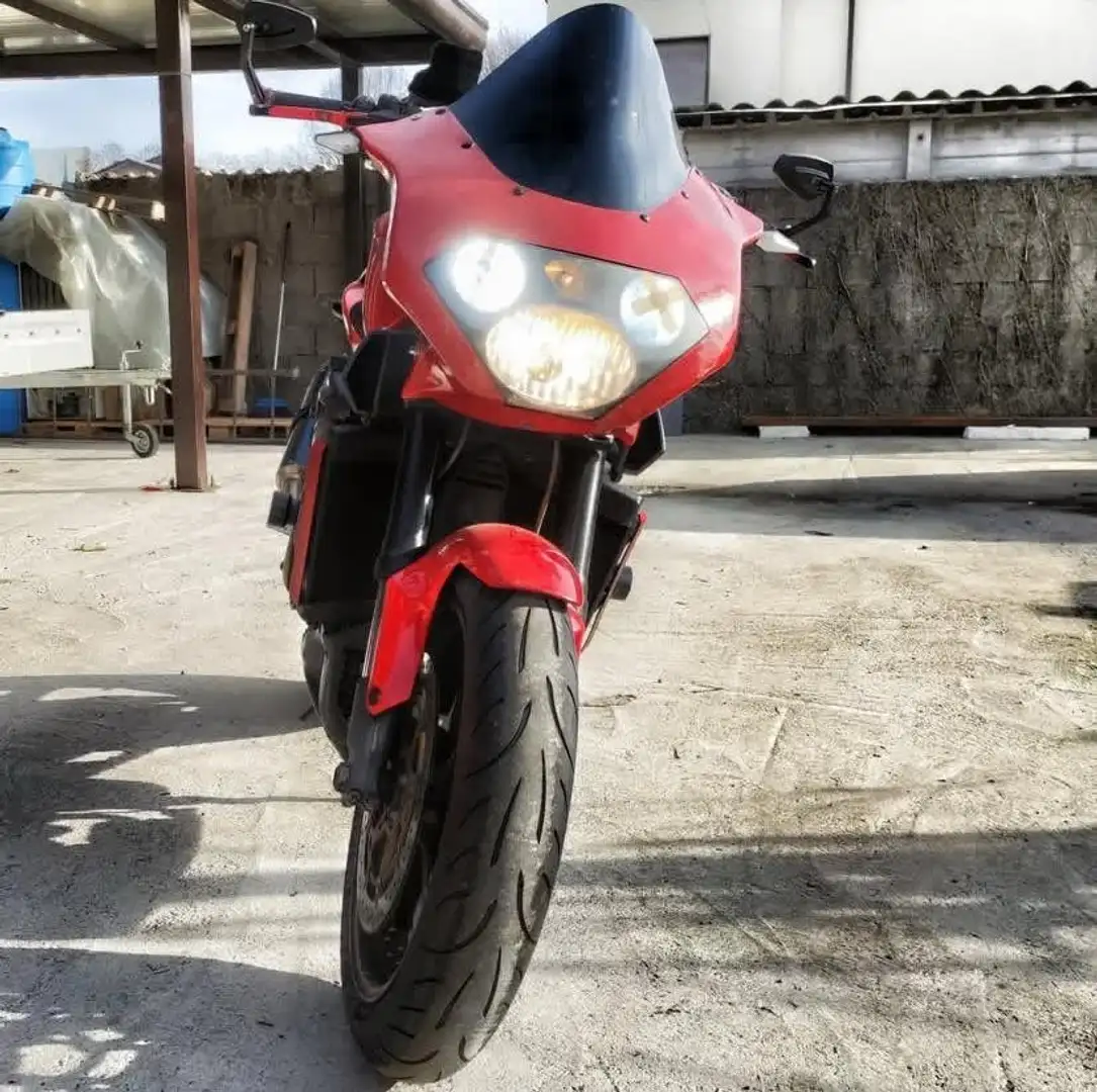 Aprilia RSV 1000 Tuono R Rouge - 1
