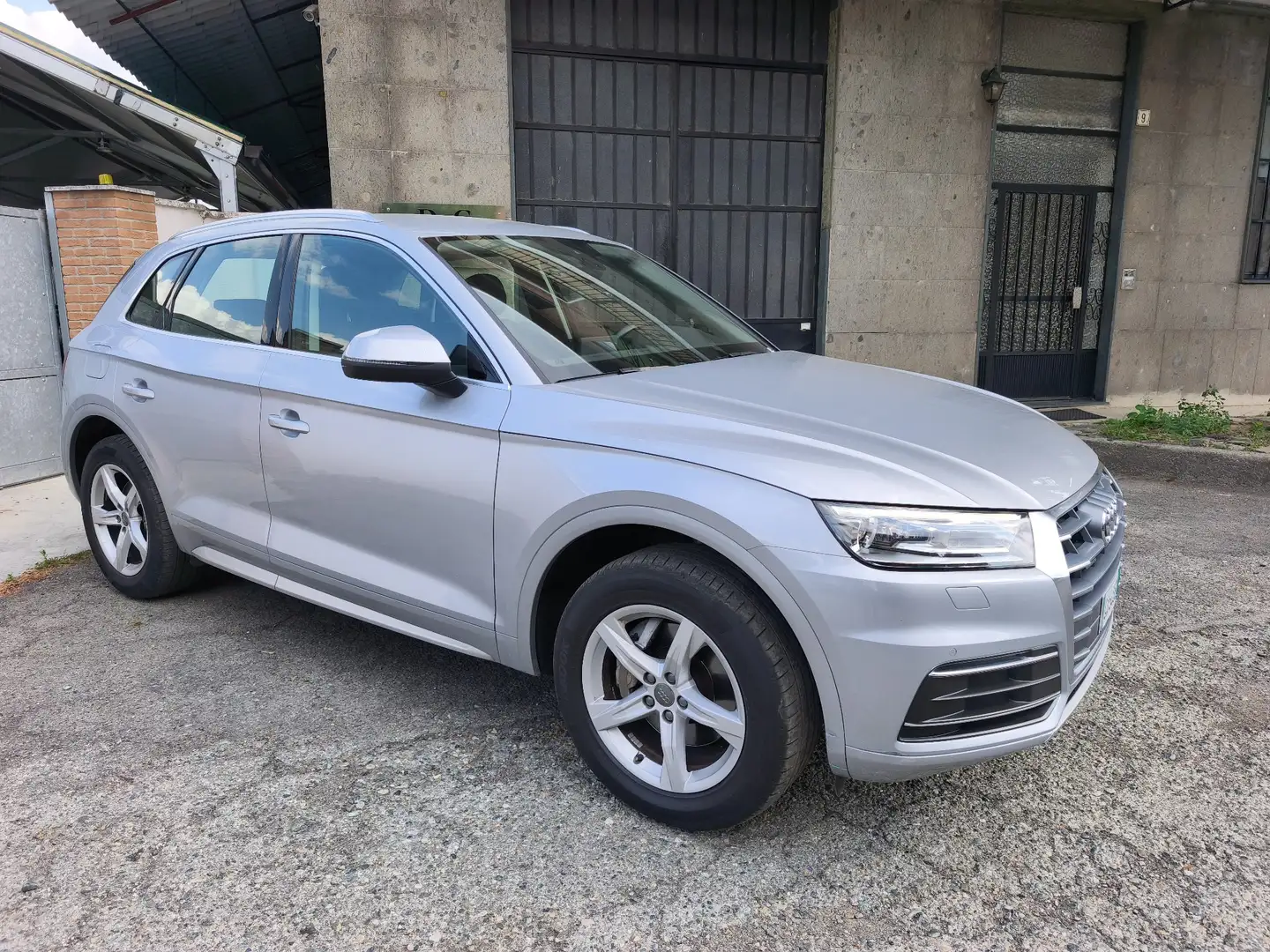 Audi Q5 40 2.0 tdi mhev Business Design quattro 204cv s-tr - 1