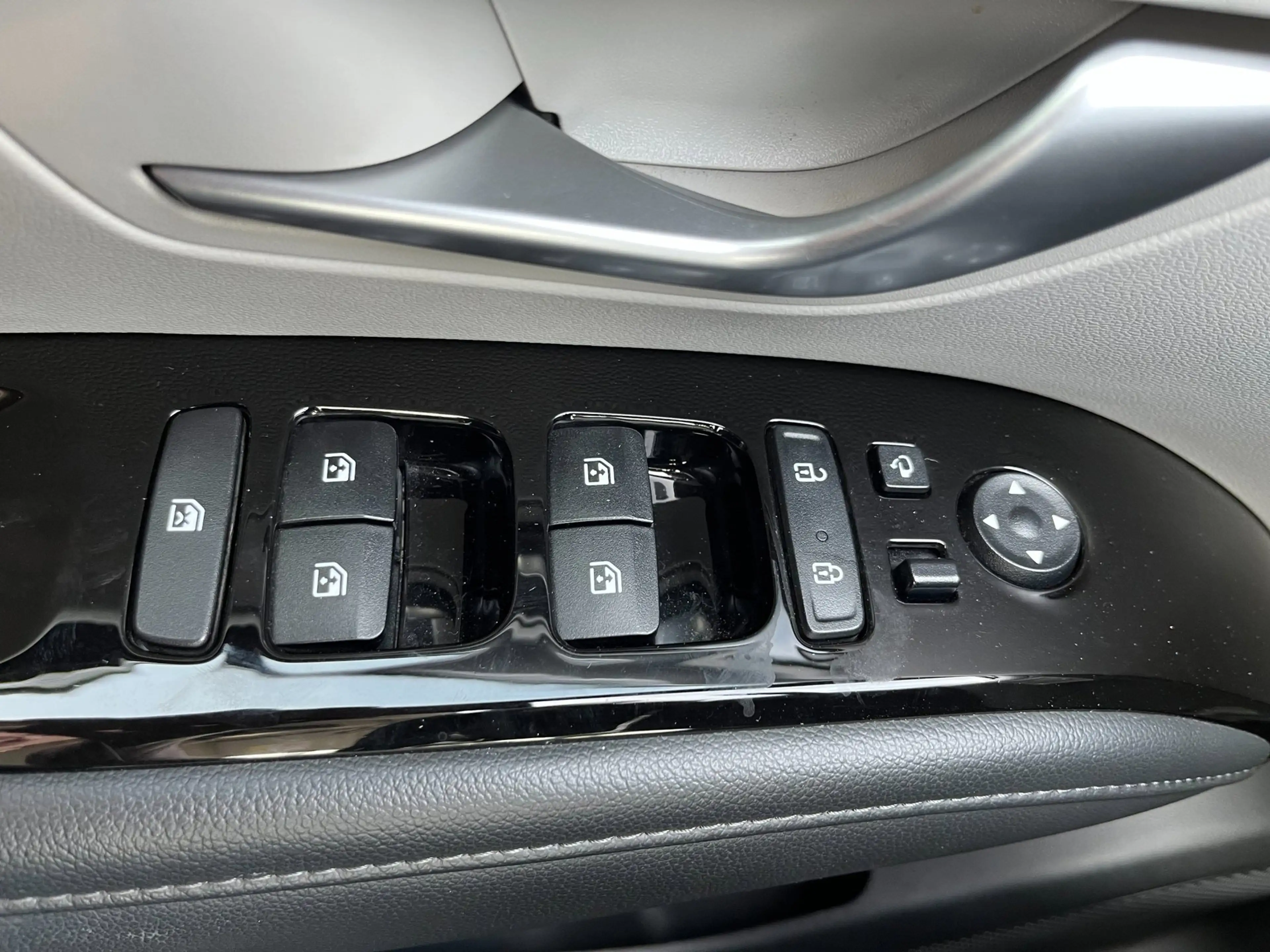 Hyundai TUCSON 1.6 T-GDI HEV Premium Sky — photo 15