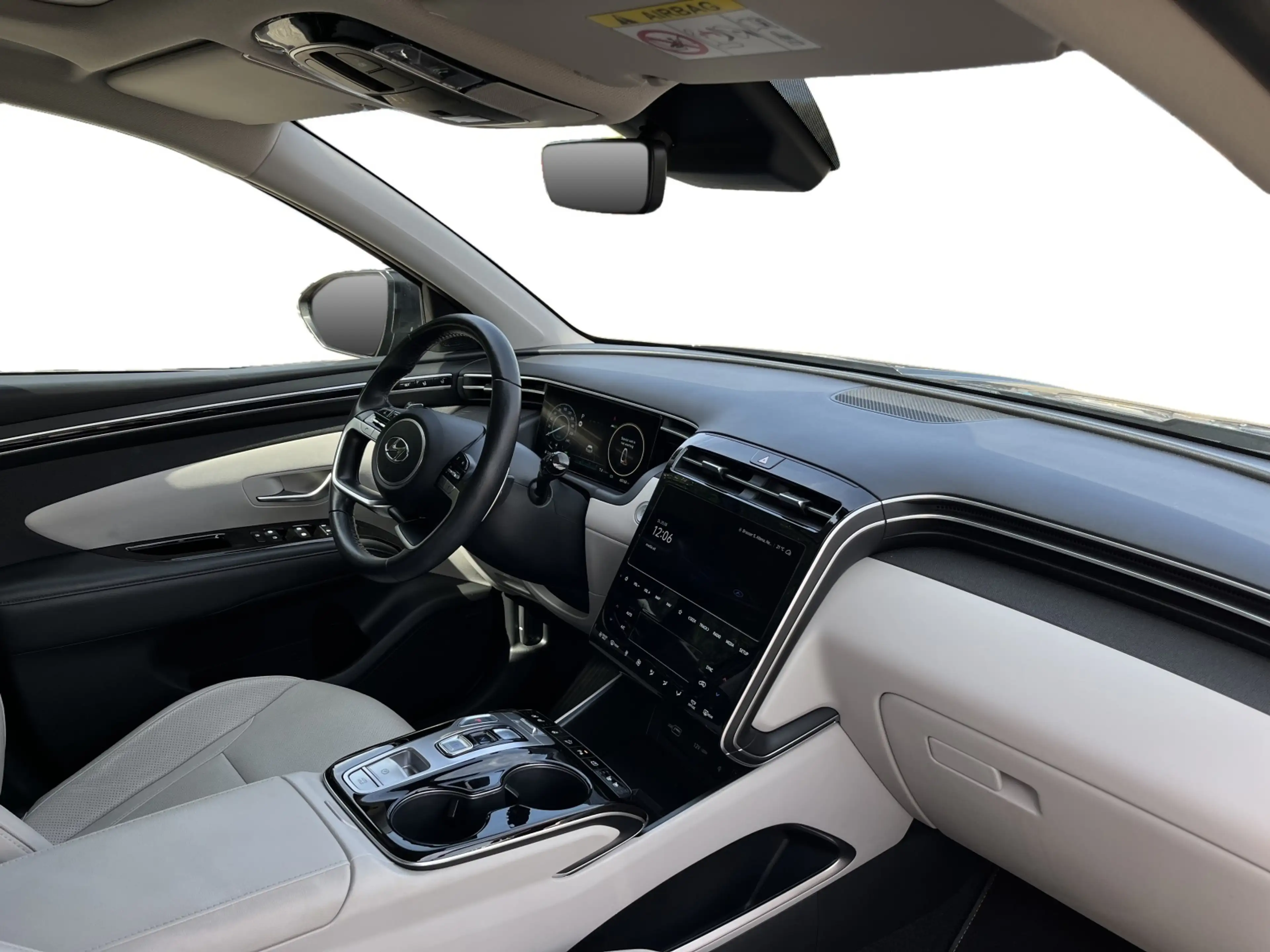 Hyundai TUCSON 1.6 T-GDI HEV Premium Sky — photo 9