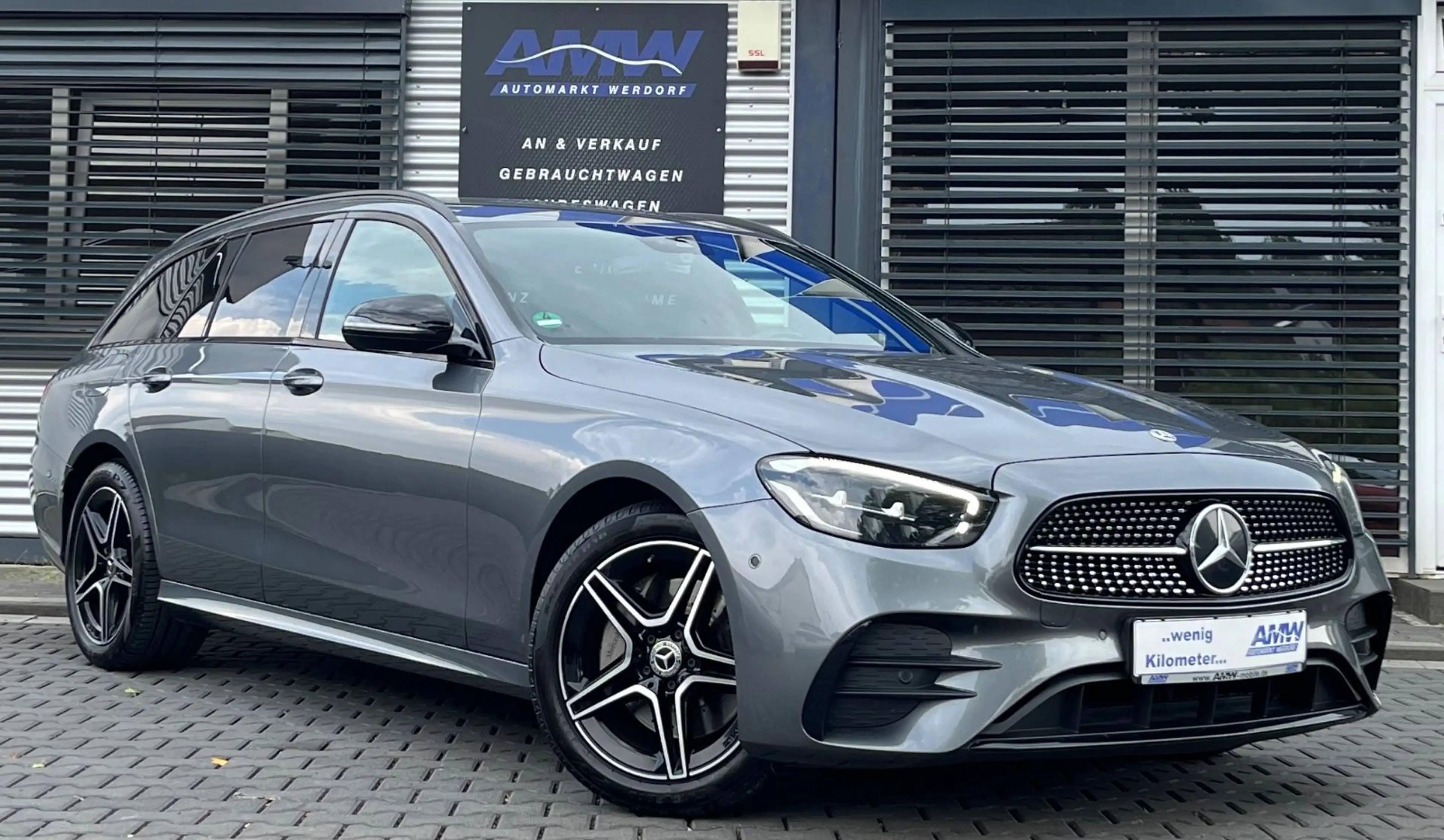 Mercedes-Benz E 300 d 4M AMG LINE*NIGHT*LED*AHK*BURMESTER*AMBI — photo 2