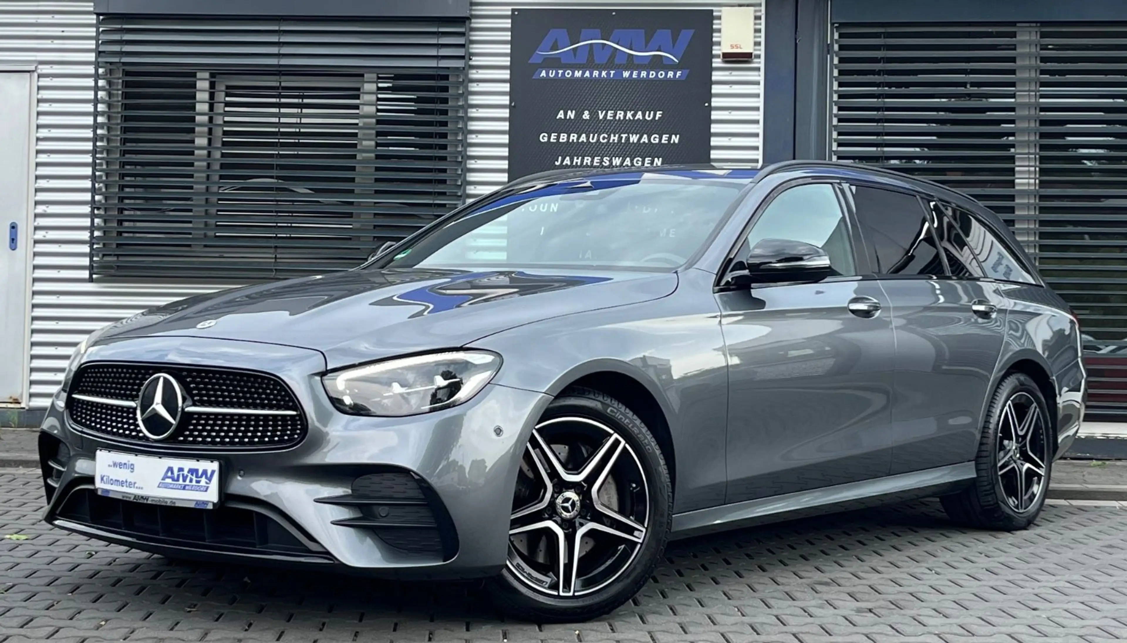 Mercedes-Benz E 300 d 4M AMG LINE*NIGHT*LED*AHK*BURMESTER*AMBI — photo 3