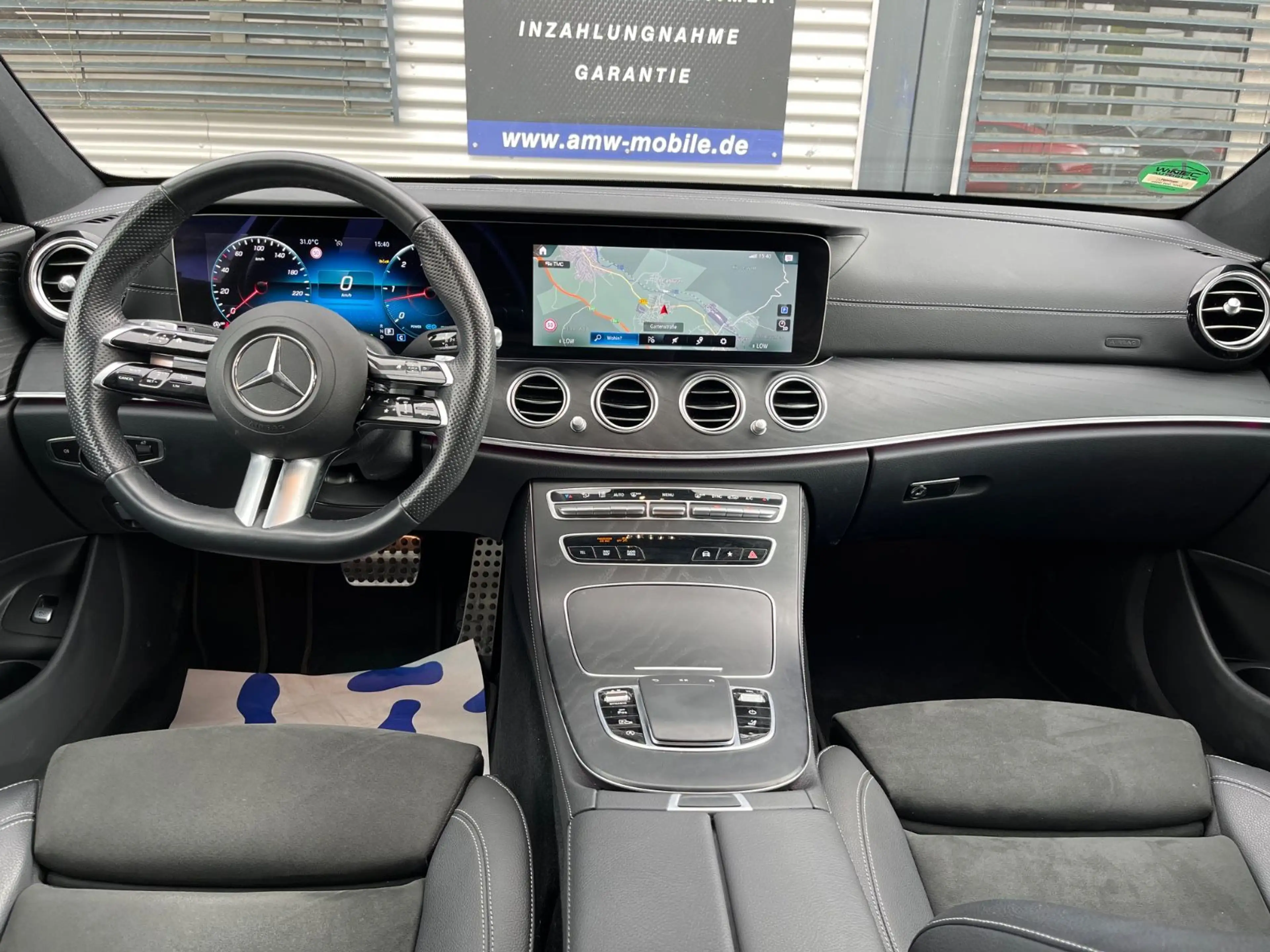 Mercedes-Benz E 300 d 4M AMG LINE*NIGHT*LED*AHK*BURMESTER*AMBI — photo 9