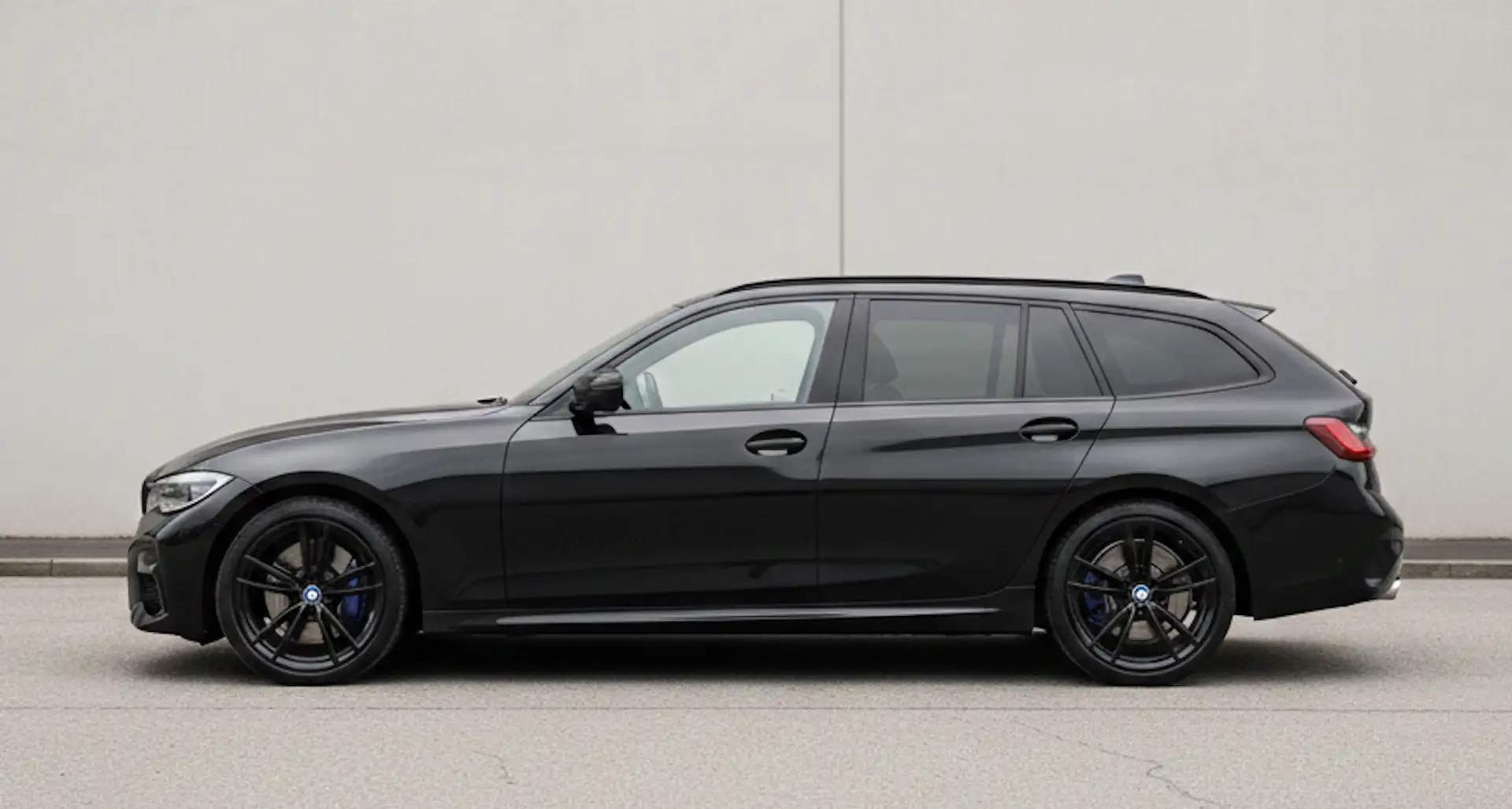 BMW 340 M340i xDrive Touring G21 B58 Schwarz - 1
