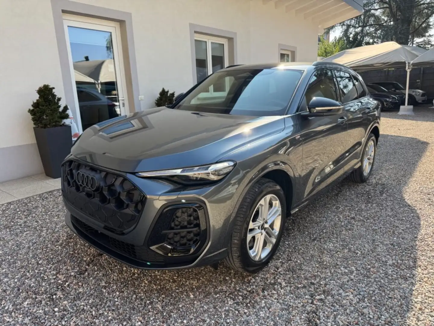 Audi Q5 TDI 204 CV mHEV+ S tronic quattro S line edition Gris - 1