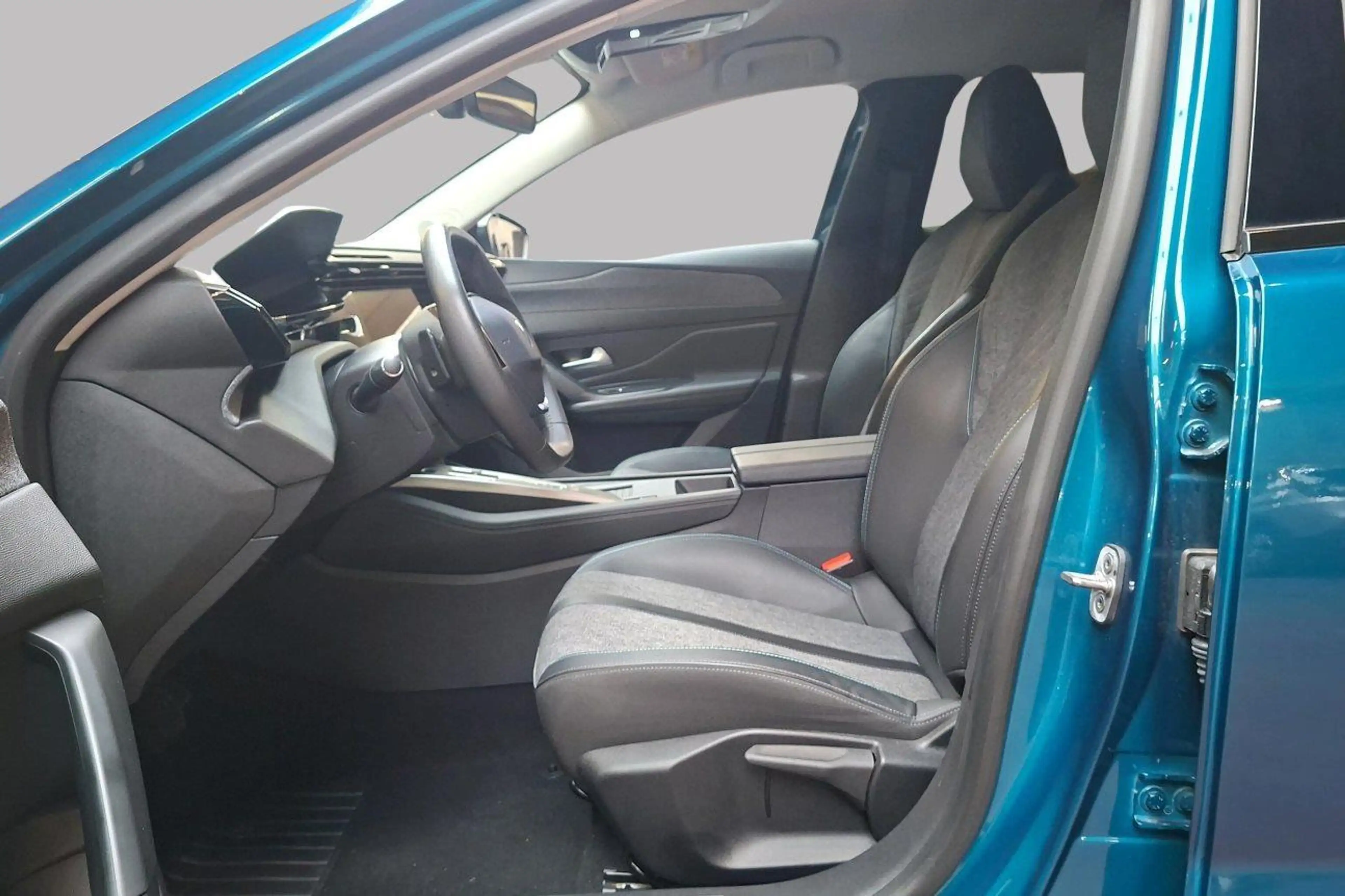 Peugeot 408 ALLURE — photo 10