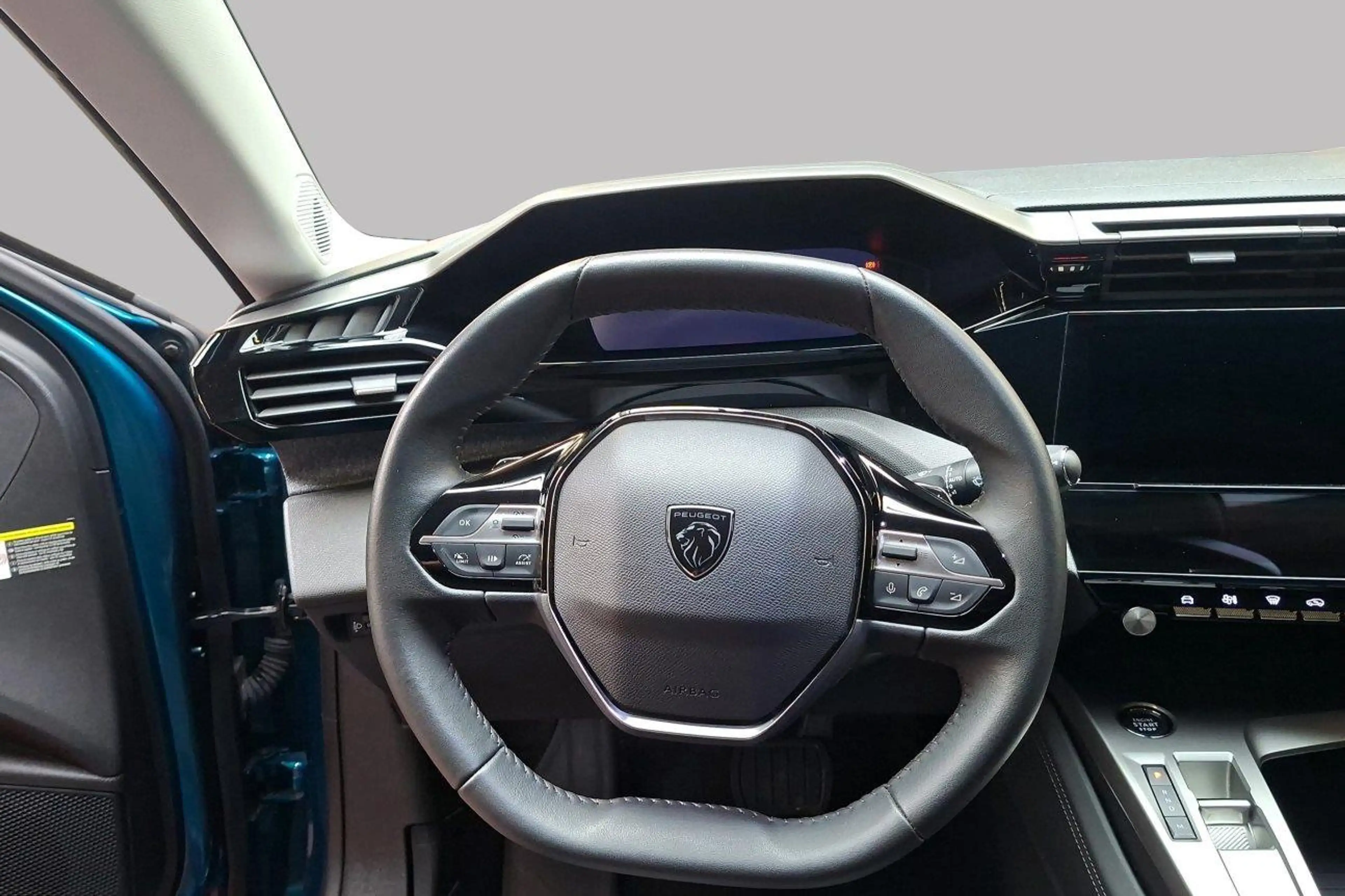 Peugeot 408 ALLURE — photo 12