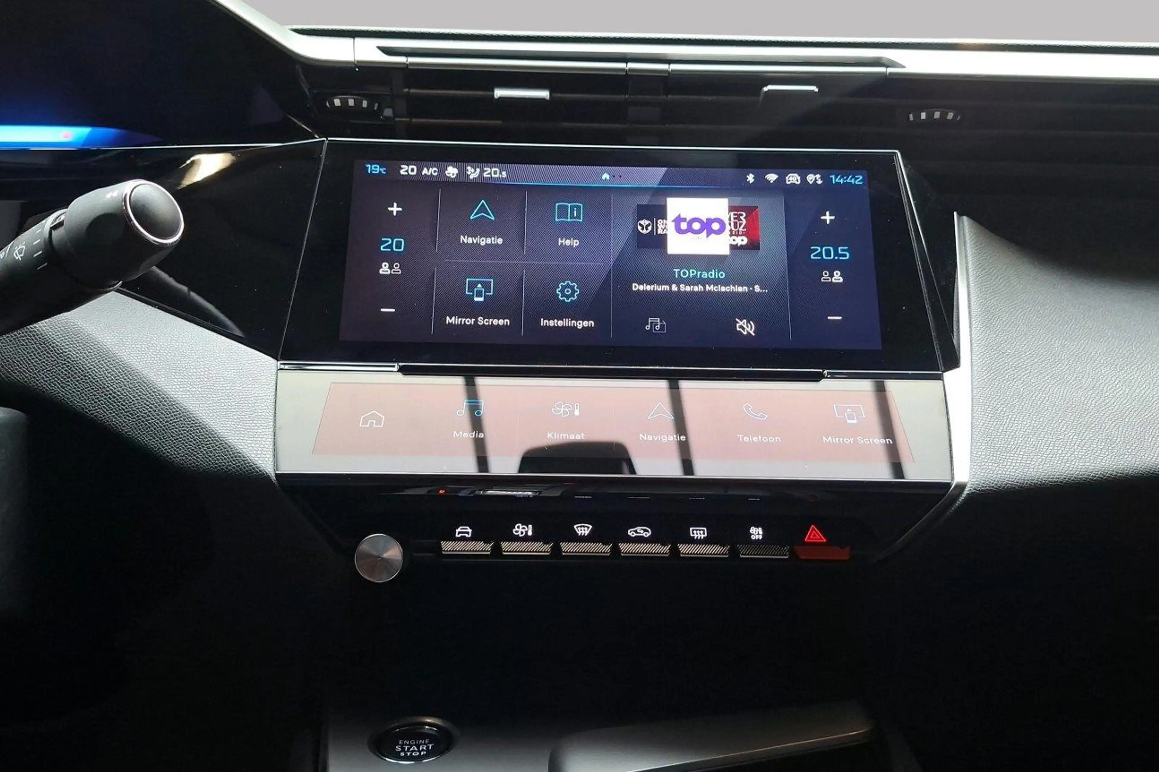 Peugeot 408 ALLURE — photo 13