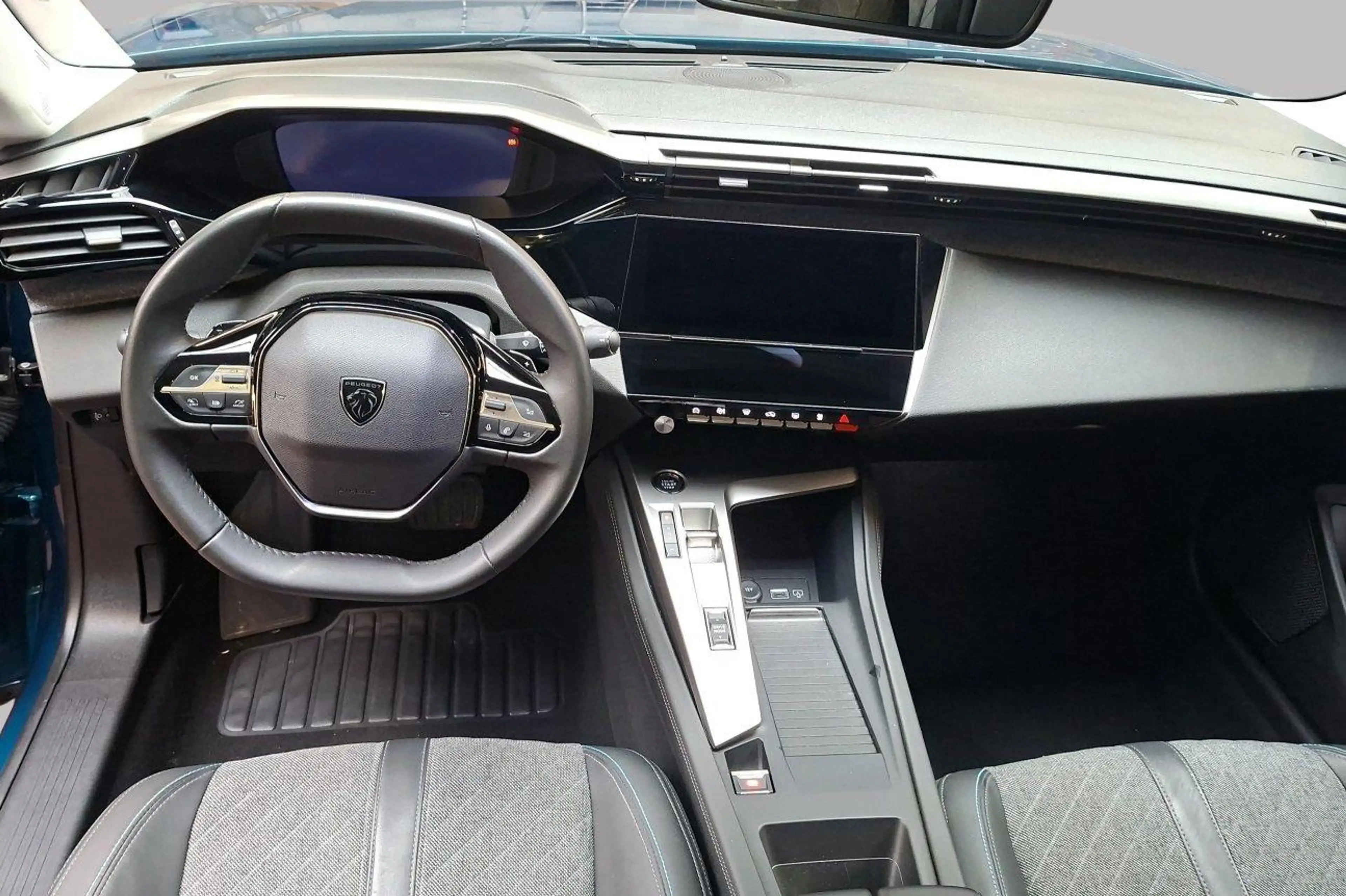 Peugeot 408 ALLURE — photo 11