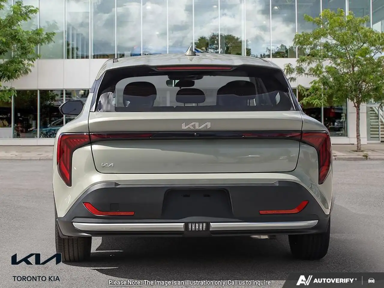 Kia K4 снимка Kia K4