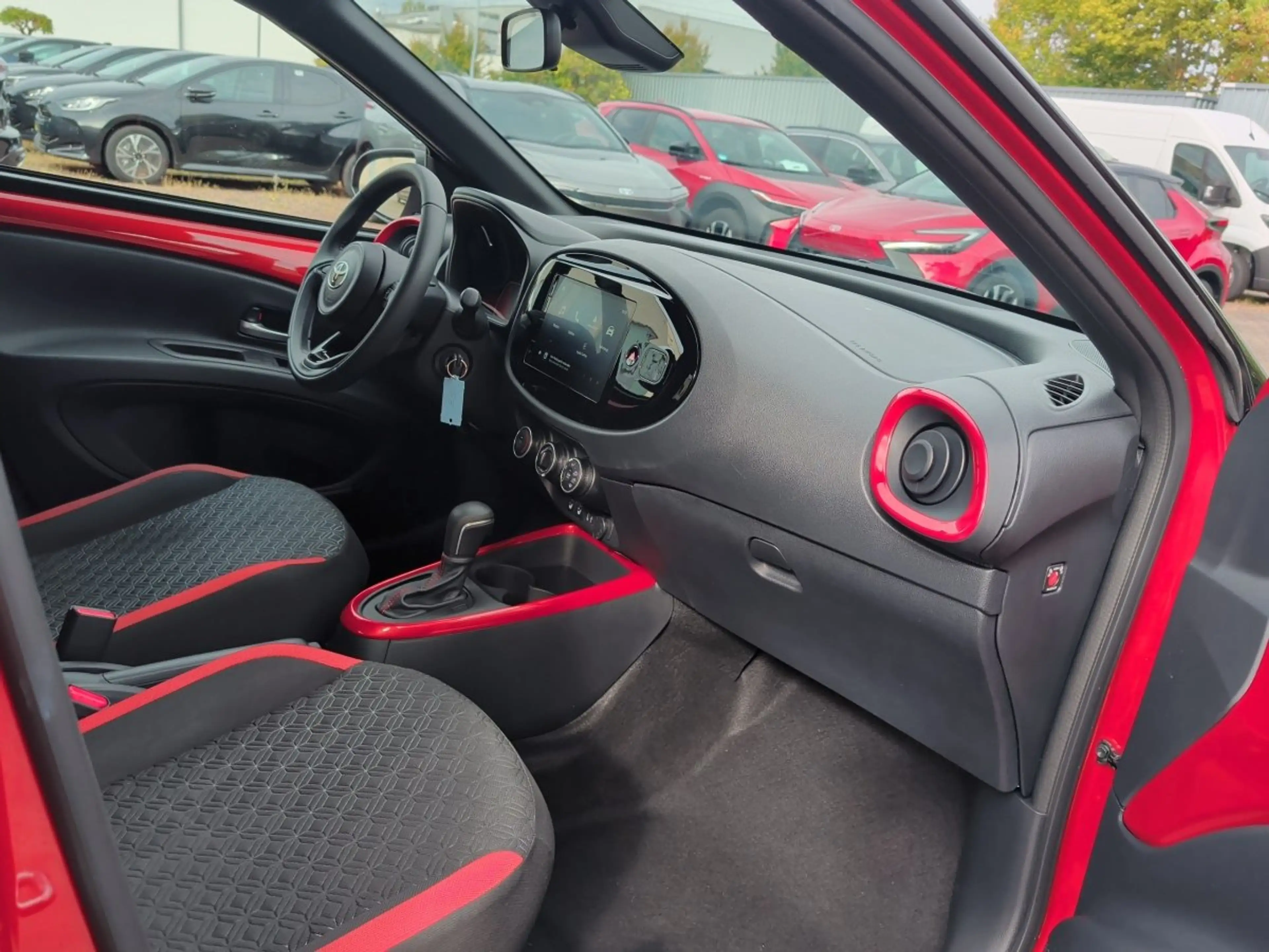 Toyota Aygo X 1.0 Team D Klima Kamera Sitzhzg — photo 14