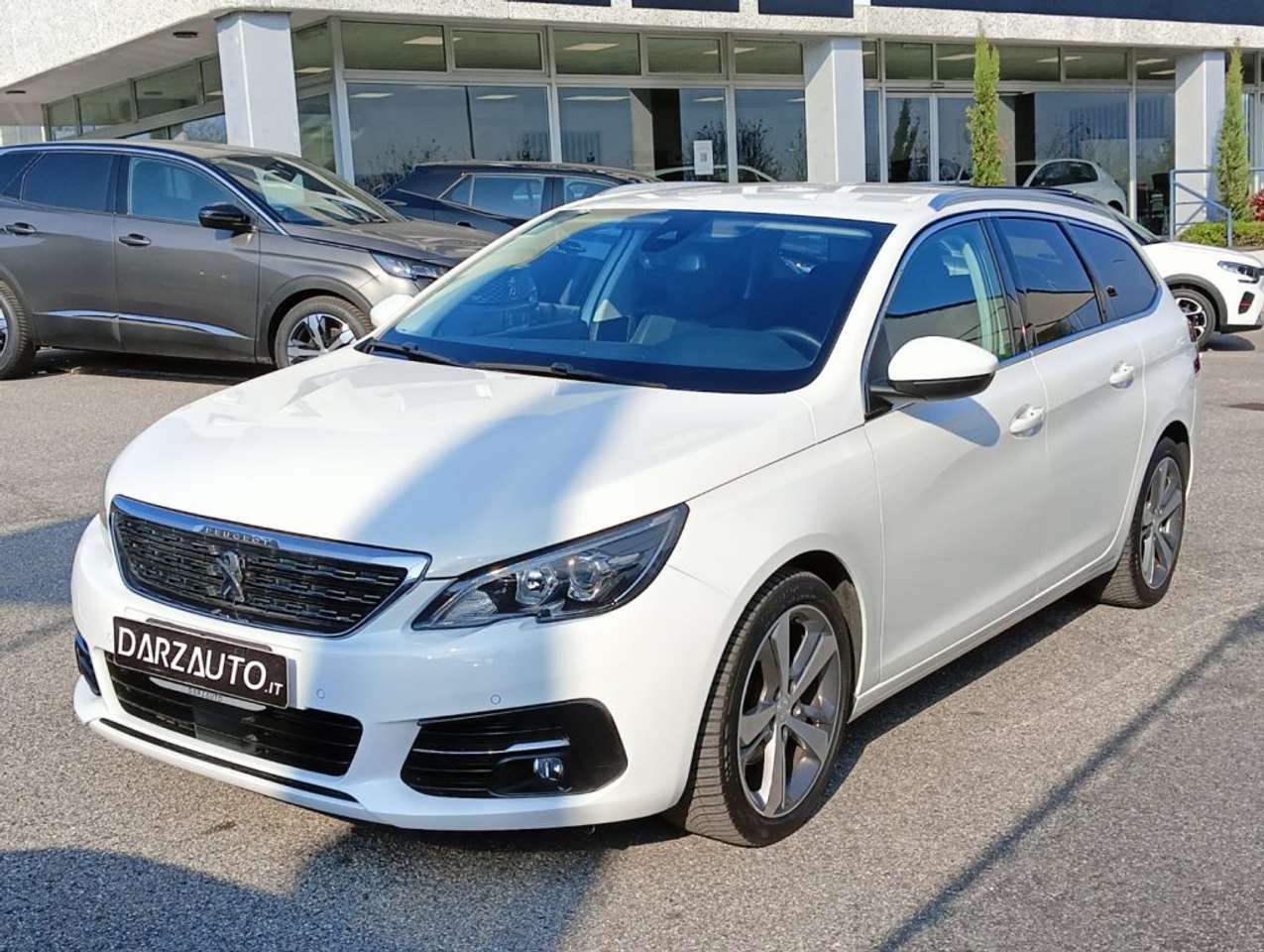 Peugeot 308 BlueHDi 130 S&S SW Allure