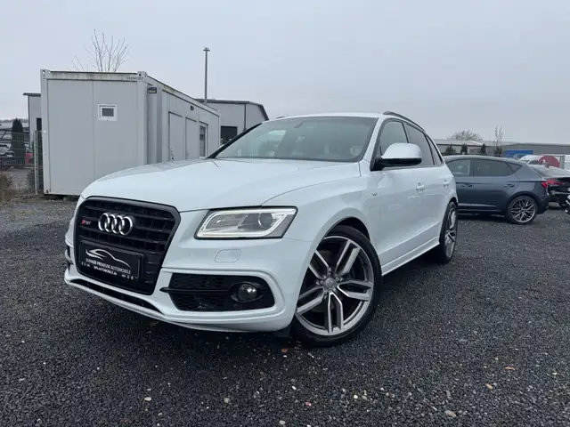 Audi SQ5 3.0 TDI competition quattro 1 Hand AHK