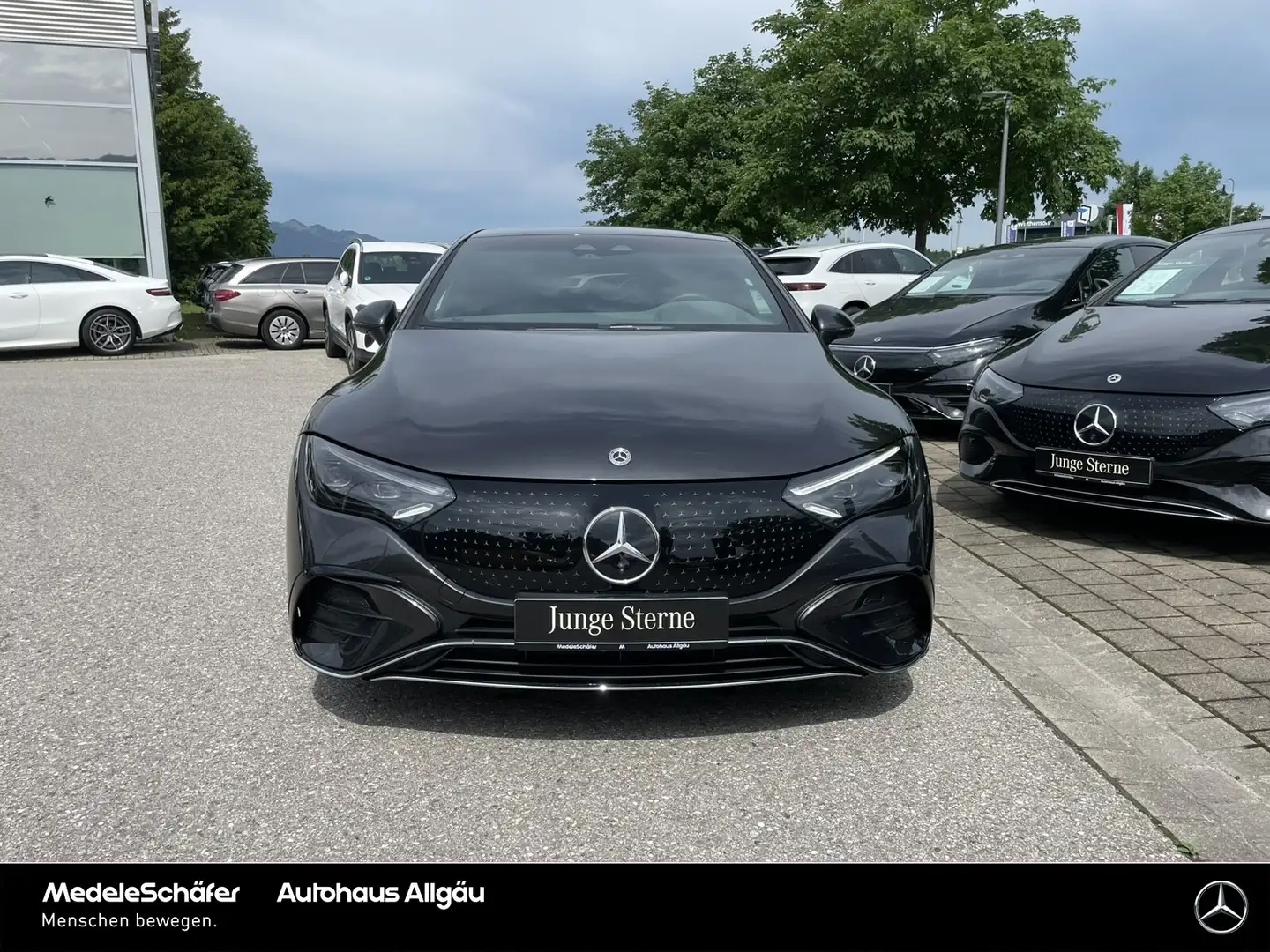 Mercedes-Benz EQE 500 EQE 500 4M AMG 20" HYPER Airmatic 22kW 3D NP116 Gri - 2