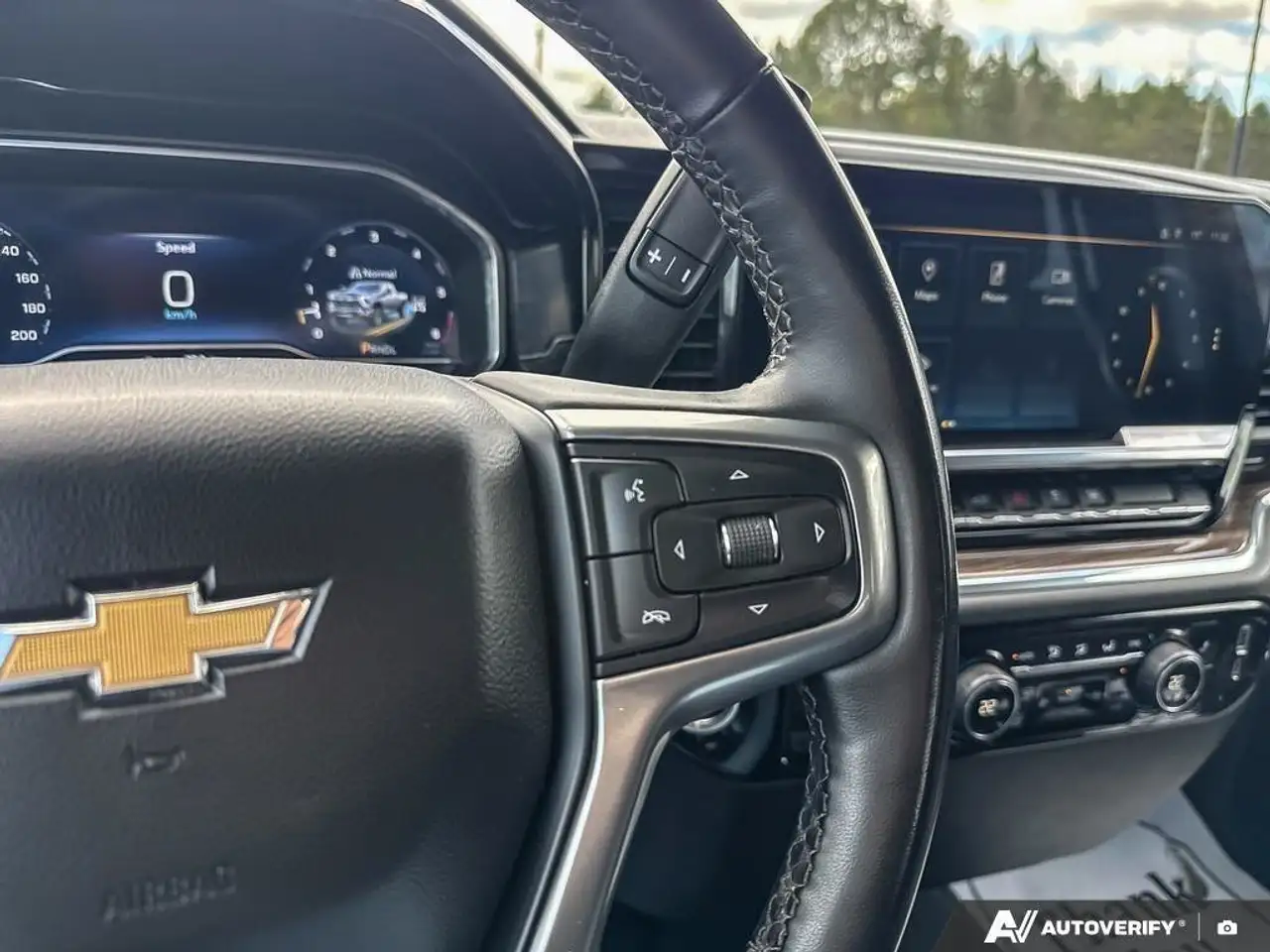 Chevrolet Silverado 2500 снимка Chevrolet Silverado 2500