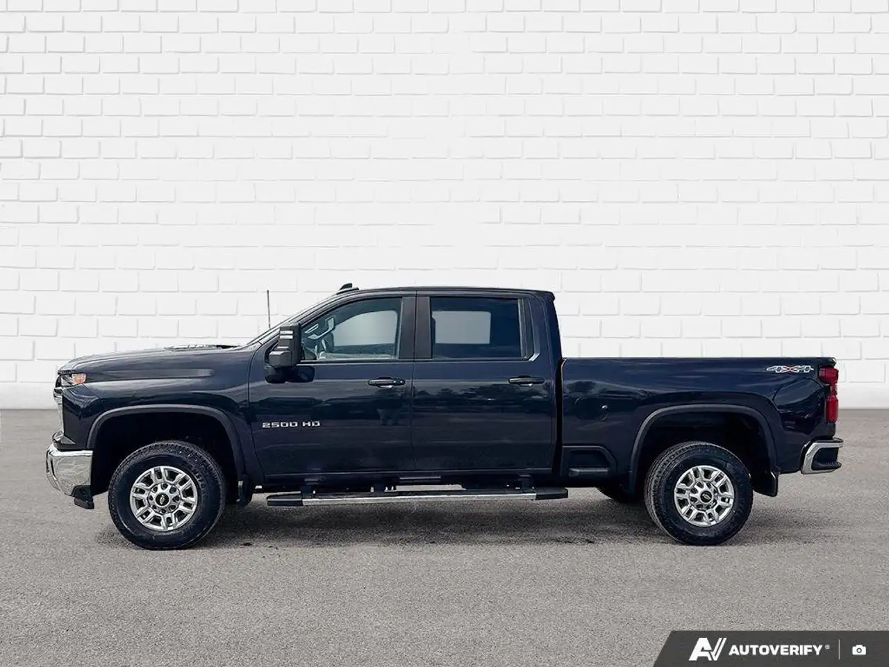 Chevrolet Silverado 2500 снимка Chevrolet Silverado 2500