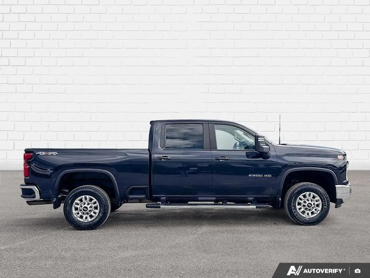 Chevrolet Silverado 2500 снимка Chevrolet Silverado 2500