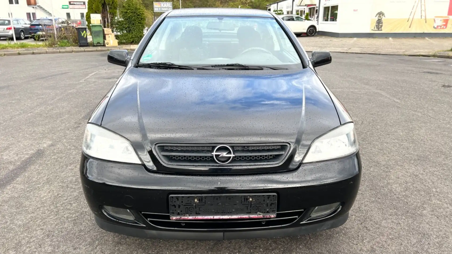 Opel Astra Noir - 2