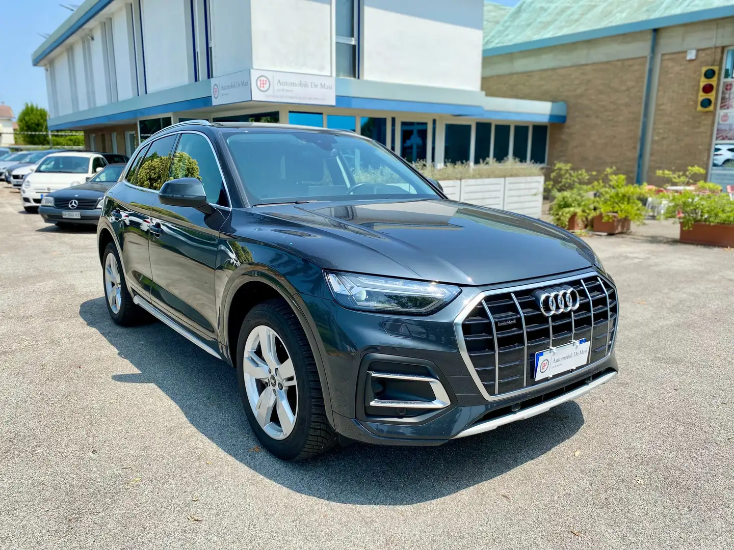 Audi Q5 40 2.0 tdi mhev 12V quattro s-tronic FARI MATRIX Grigio - 1