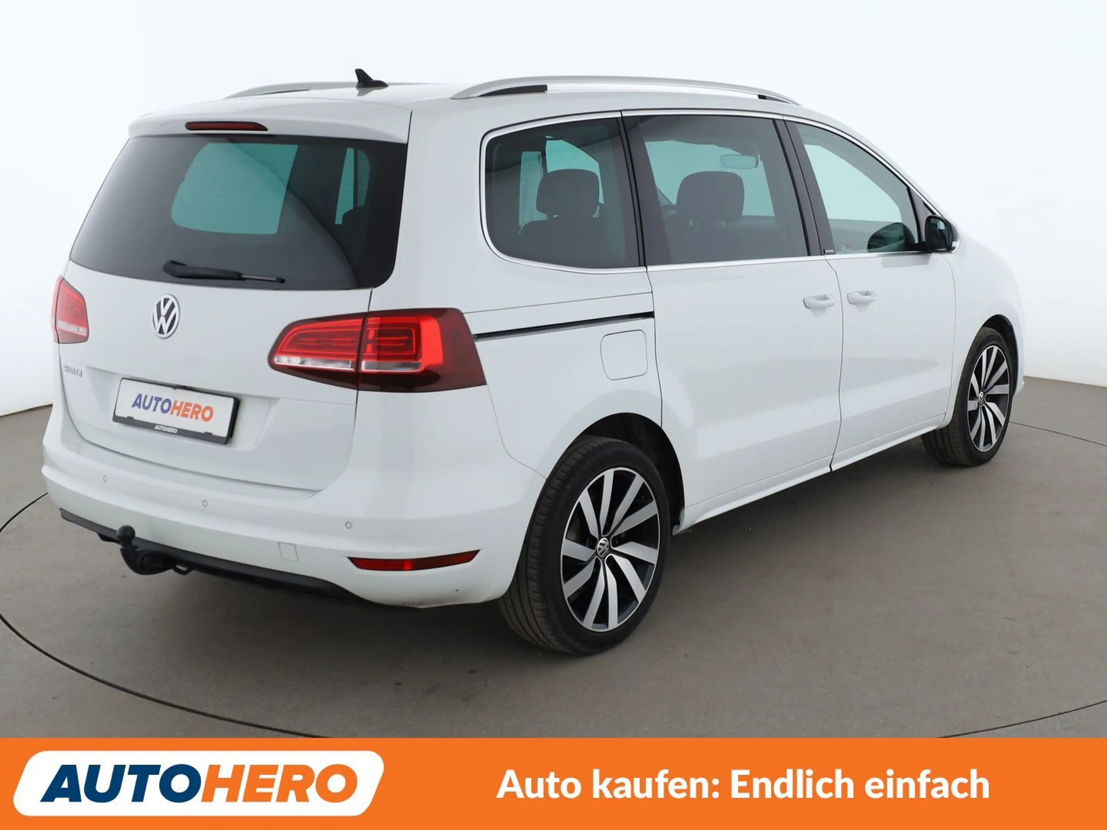 Volkswagen Sharan 1.4 TSI United Start-Stopp Aut.*NAVI*LED*ACC*CAM* — photo 6