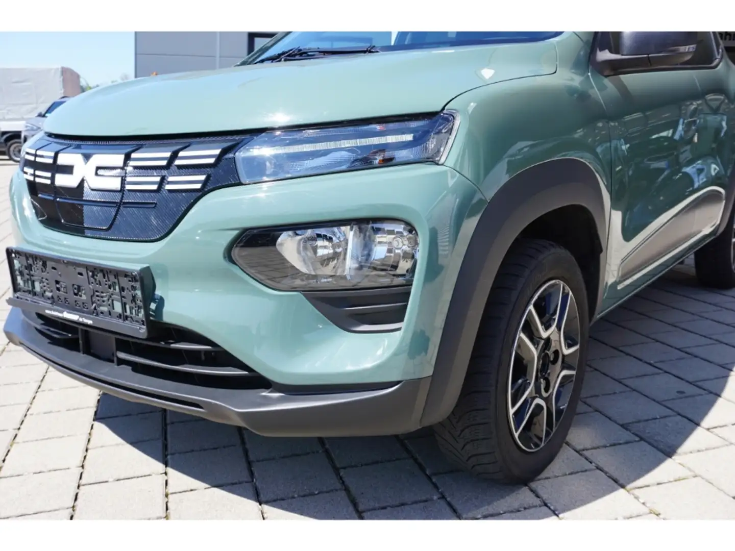 Dacia Spring Essential 45 Klima AHK eFh ZV BC BT DAB Verde - 2